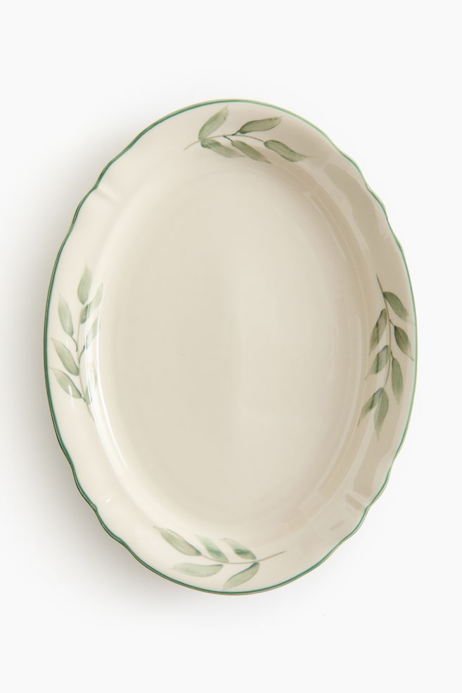 Plato servidor pintado a mano en cerámica de gres - Beige claro/Hojas/Beige claro/Naranjas/Beige claro/Moños - 1