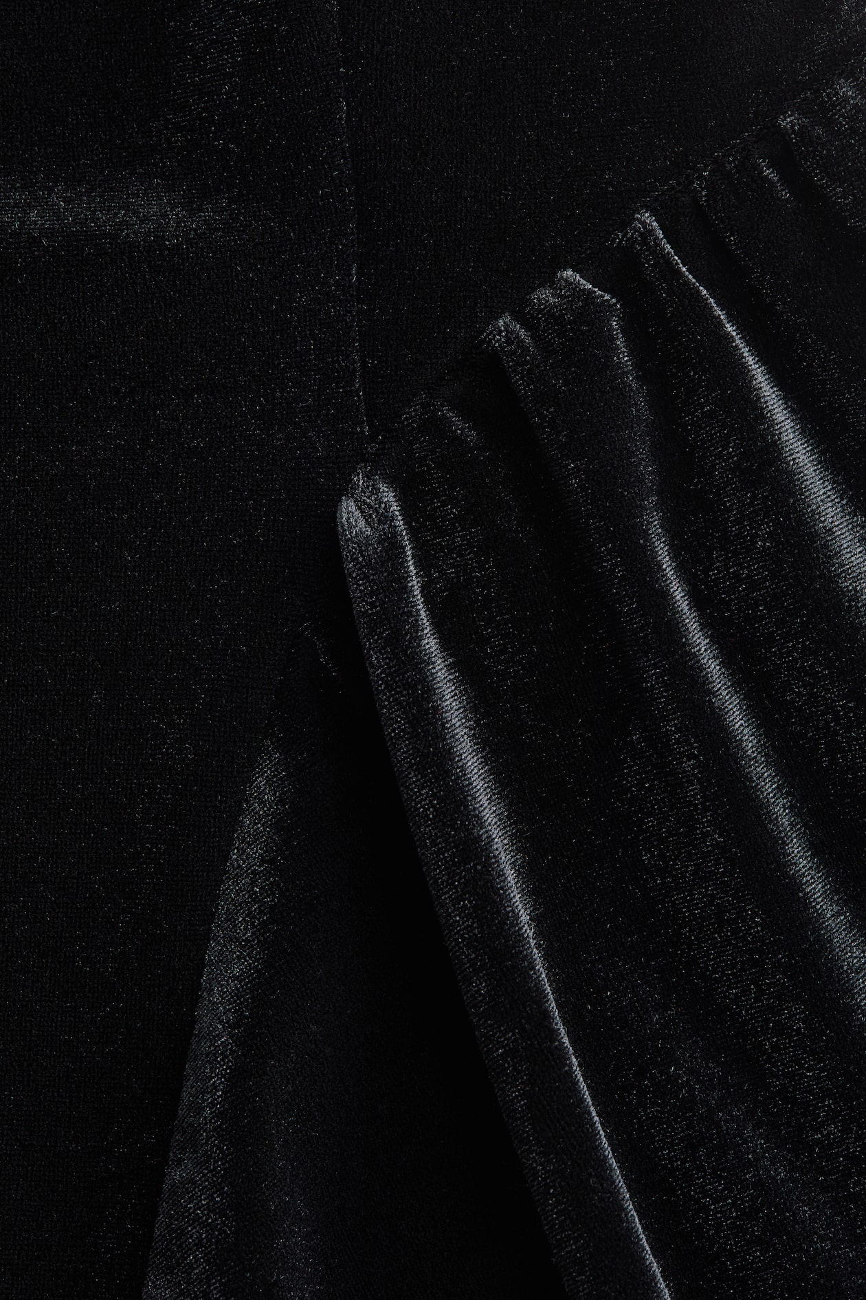 Sleeveless Velour Dress - image 4