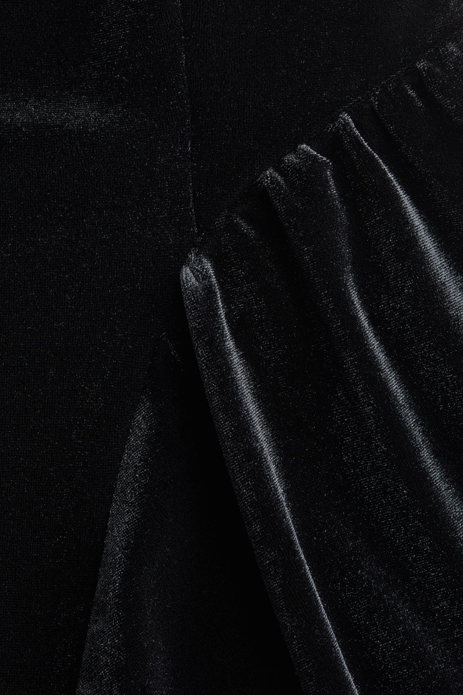 שמלה ללא שרוולים מבד קטיפתי - שחור - 5