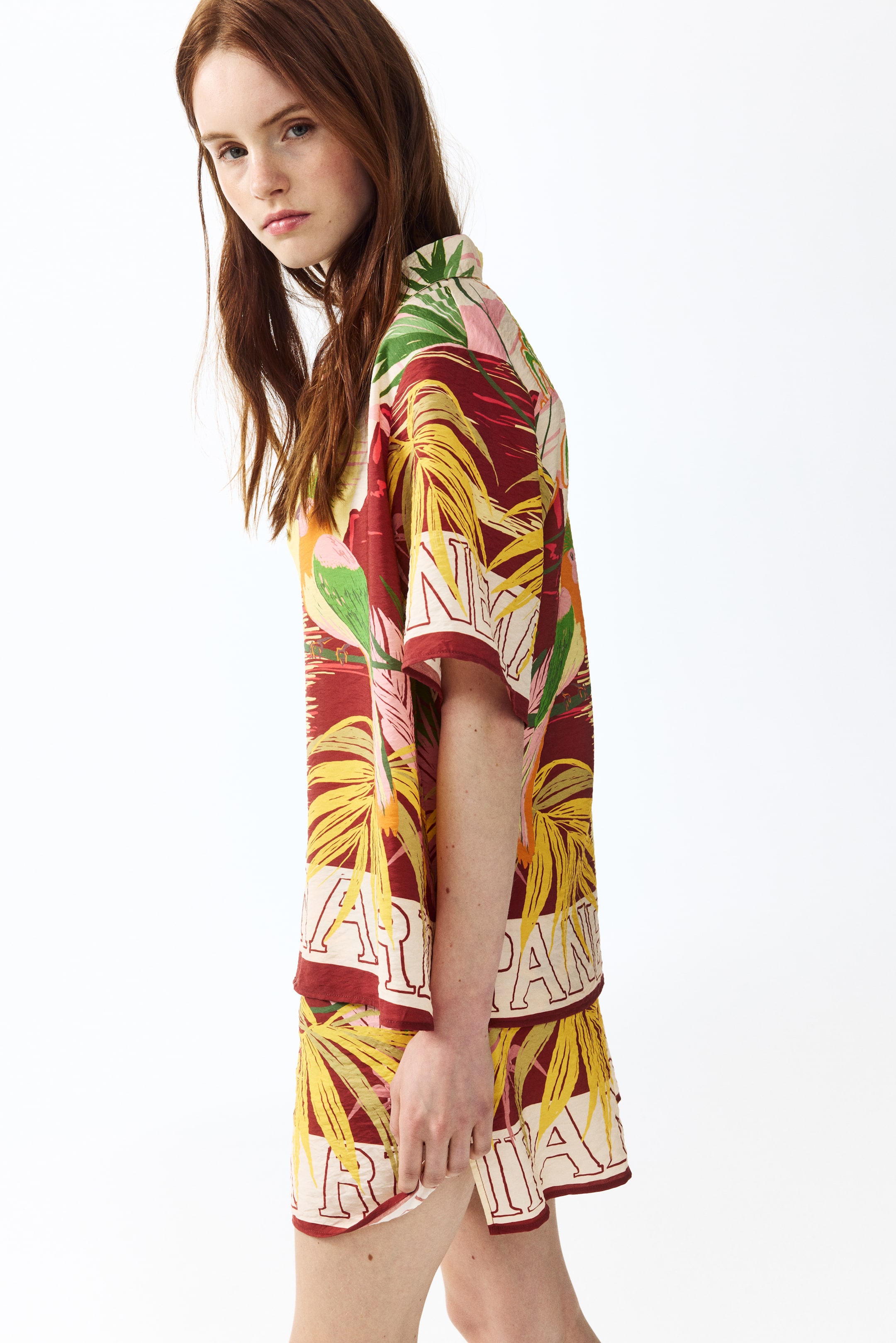 Chemise à motif avec manches courtes