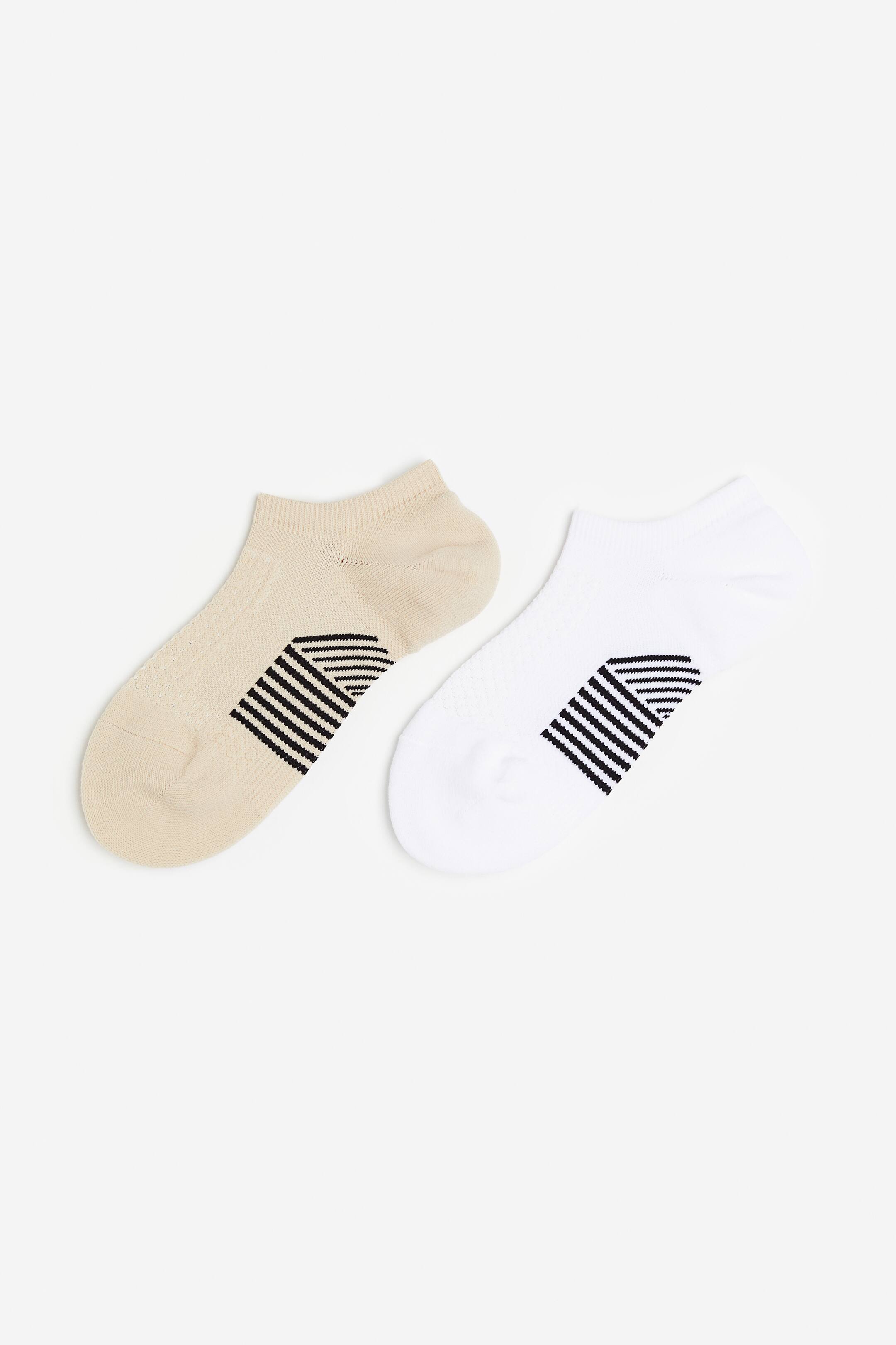 Xem ảnh lớn hơn: Bộ 2 đôi tất thể thao vải DryMove™ - Màu be nhạt/Trắng - Ladies | H&M VN 1