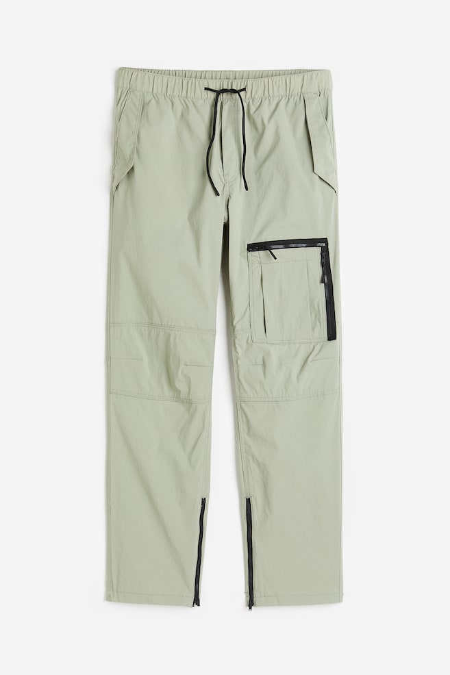 Regular Fit Nylon cargo trousers - Light sage green - 2