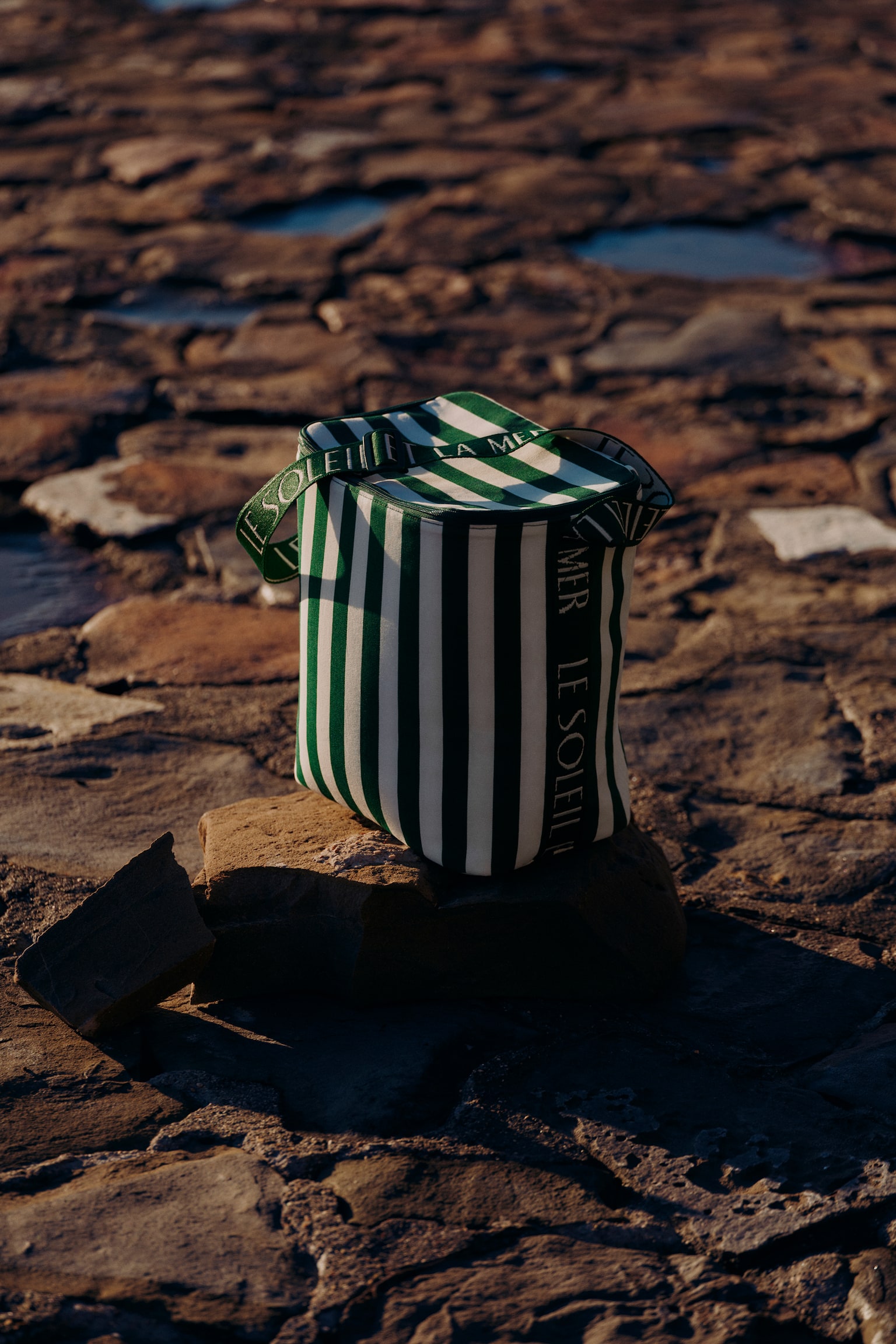 Water-repellent cool bag - Dark green/Striped/Light beige/Striped/Blue/Striped - 5