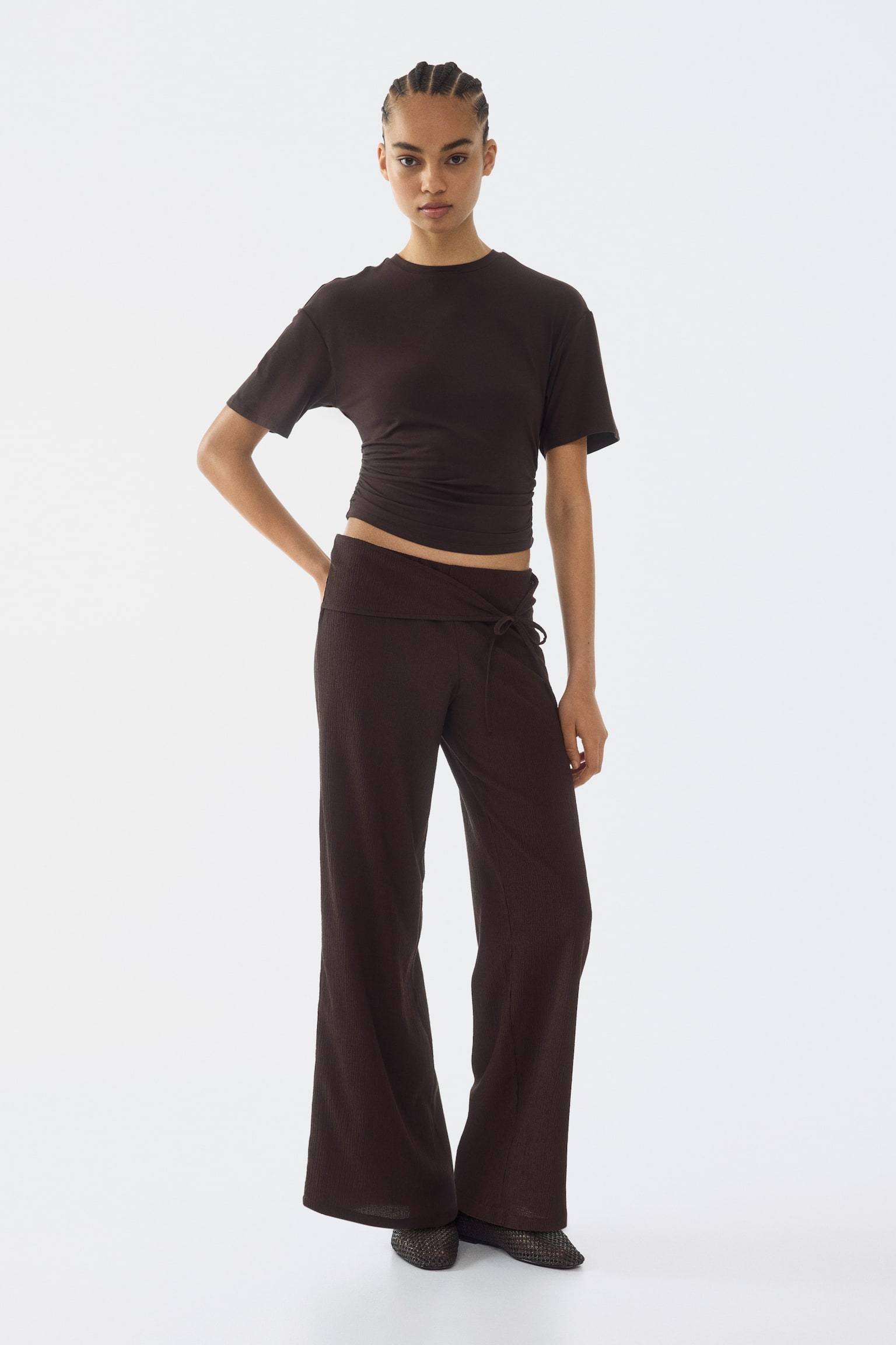Женские брюки H&M Tie-Detail Jersey Pants, цвет: Тёмный коричневый — фото 4