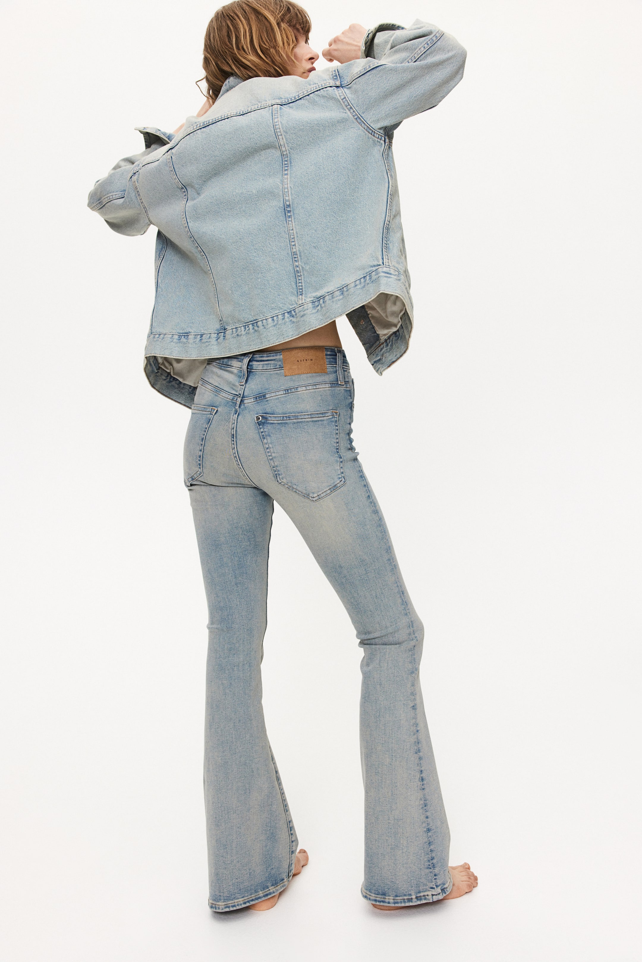 Flared Ultra High Jeans - Pale denim blue - Ladies | H&M GB 5