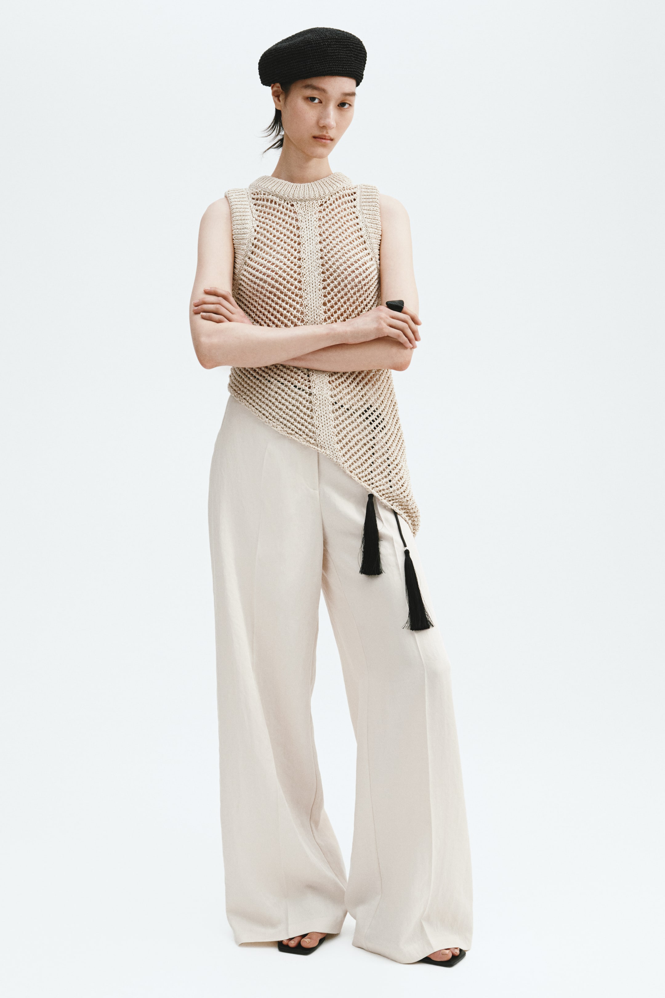 View larger image: Wide tailored trousers - Light beige - Ladies | H&M 1