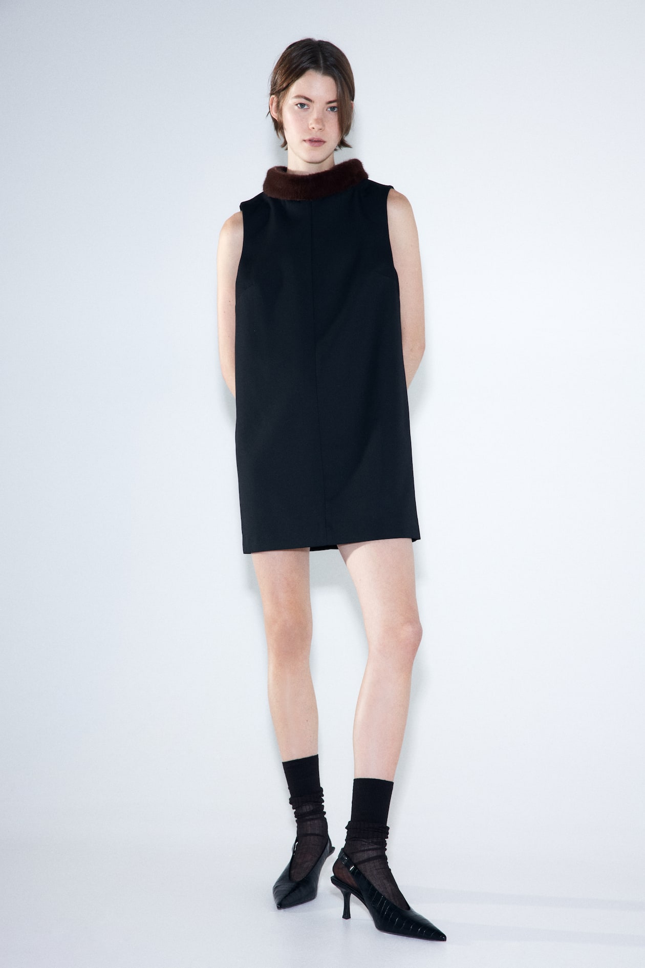 Collared Shift Dress - image 5