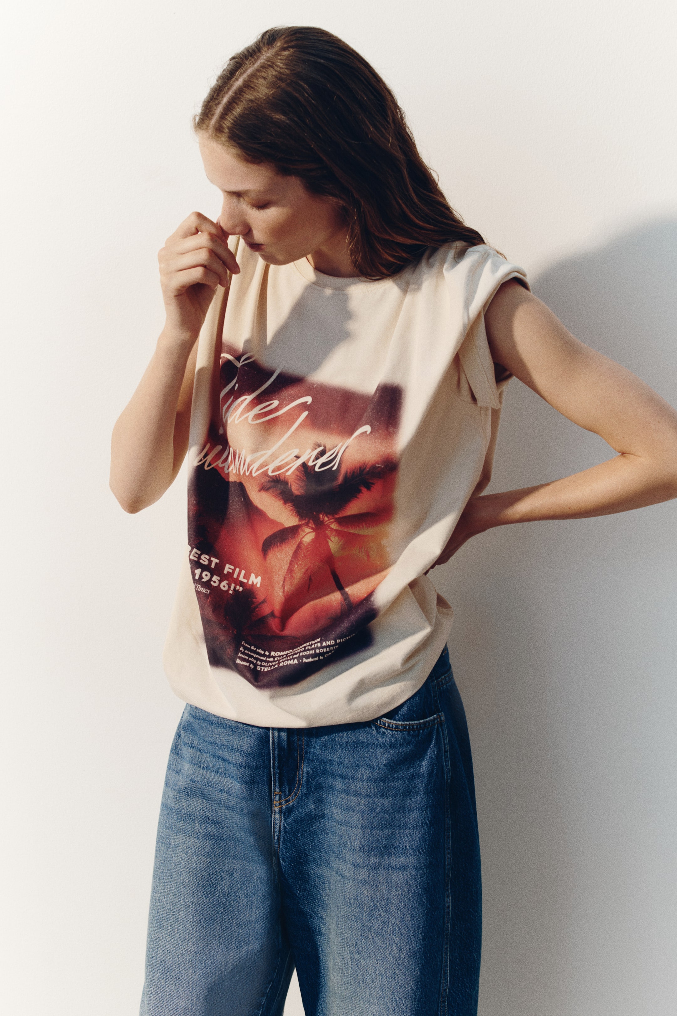 Женские футболки H&M Oversized Printed T-Shirt — фото 3