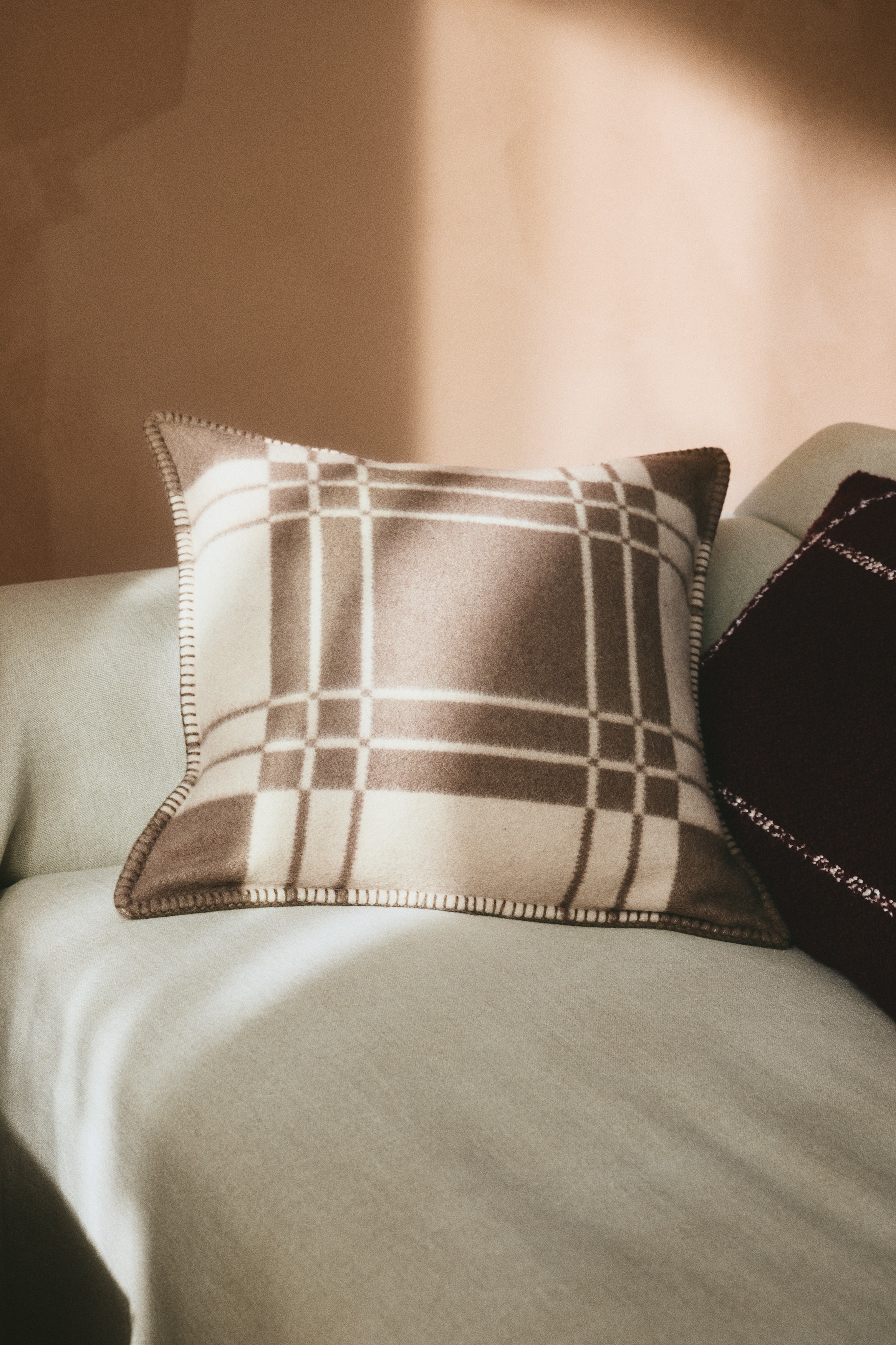 Wool-Blend Cushion Cover - Taupe/checked/Dark plum red/checked/Black/checked