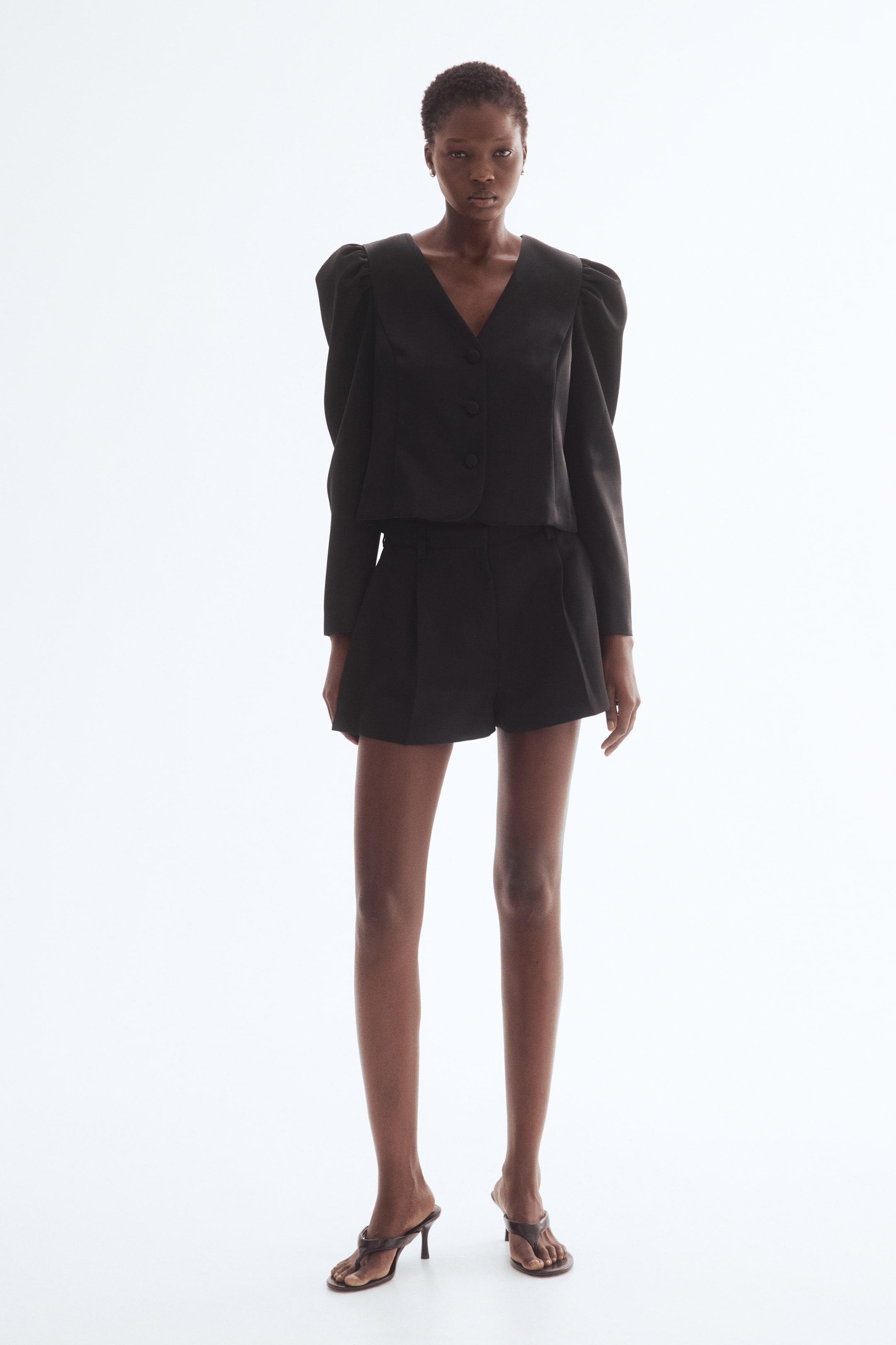 View larger image: Puff-sleeved blouse - Black - Ladies | H&M HK 2