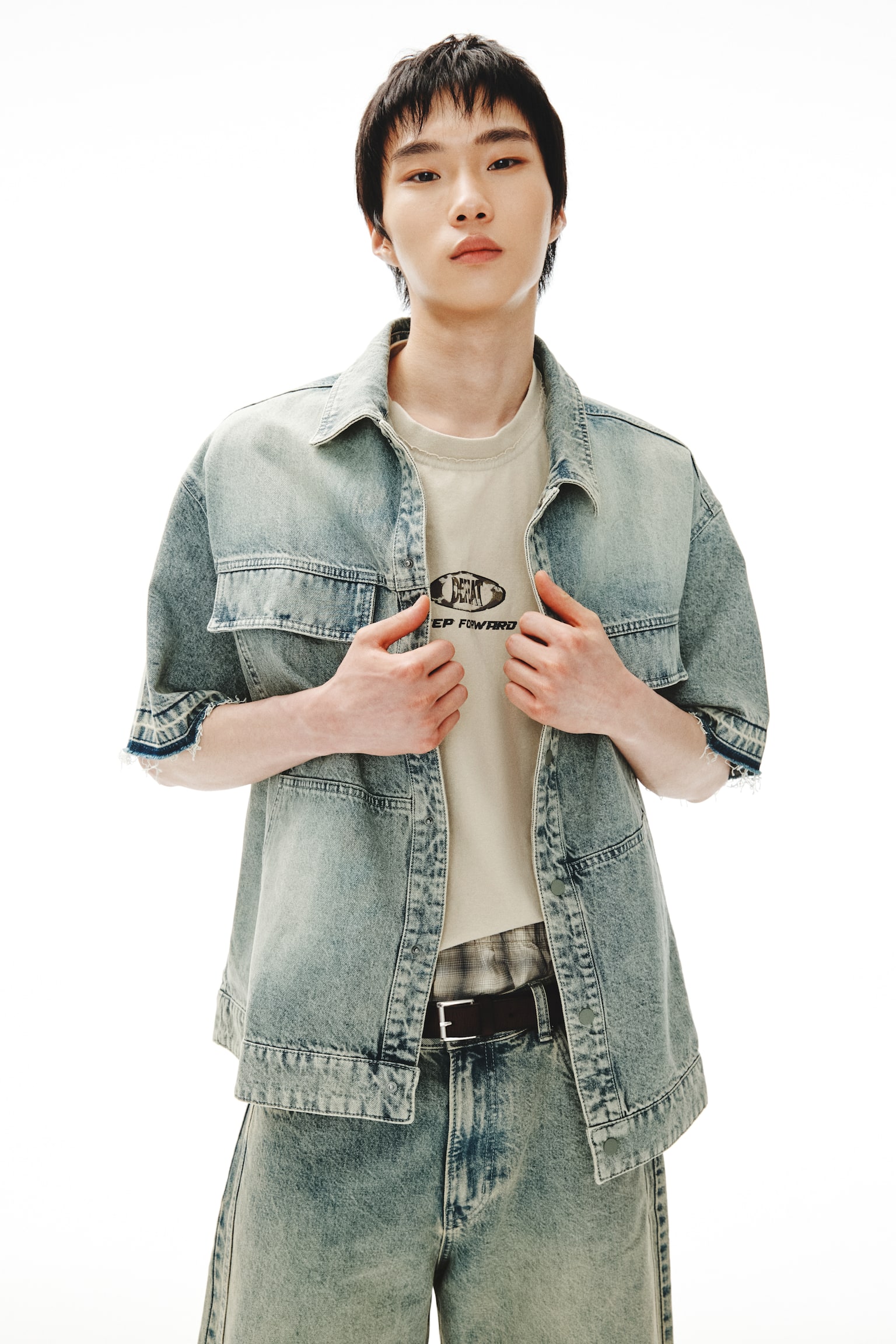 Loose-Fit Short-Sleeved Denim Shirt - Dusty denim blue/Black - 1