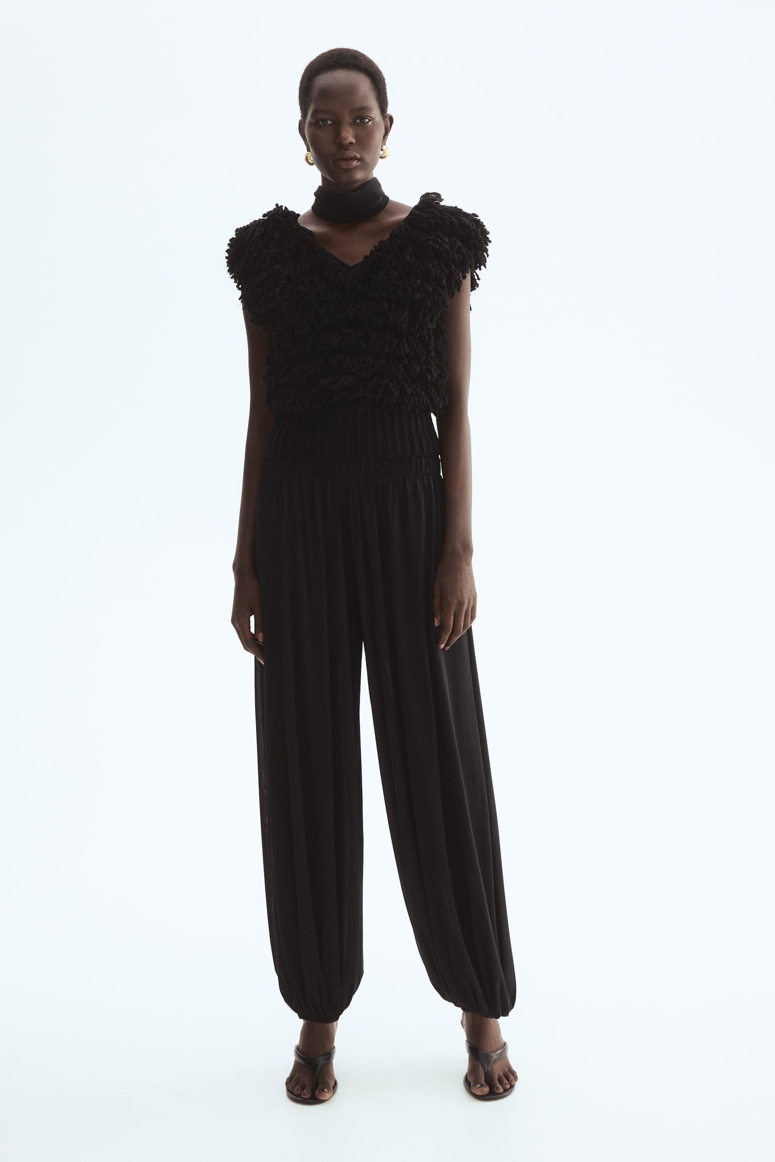 Безрукавка з бахромою - Чорний - 3