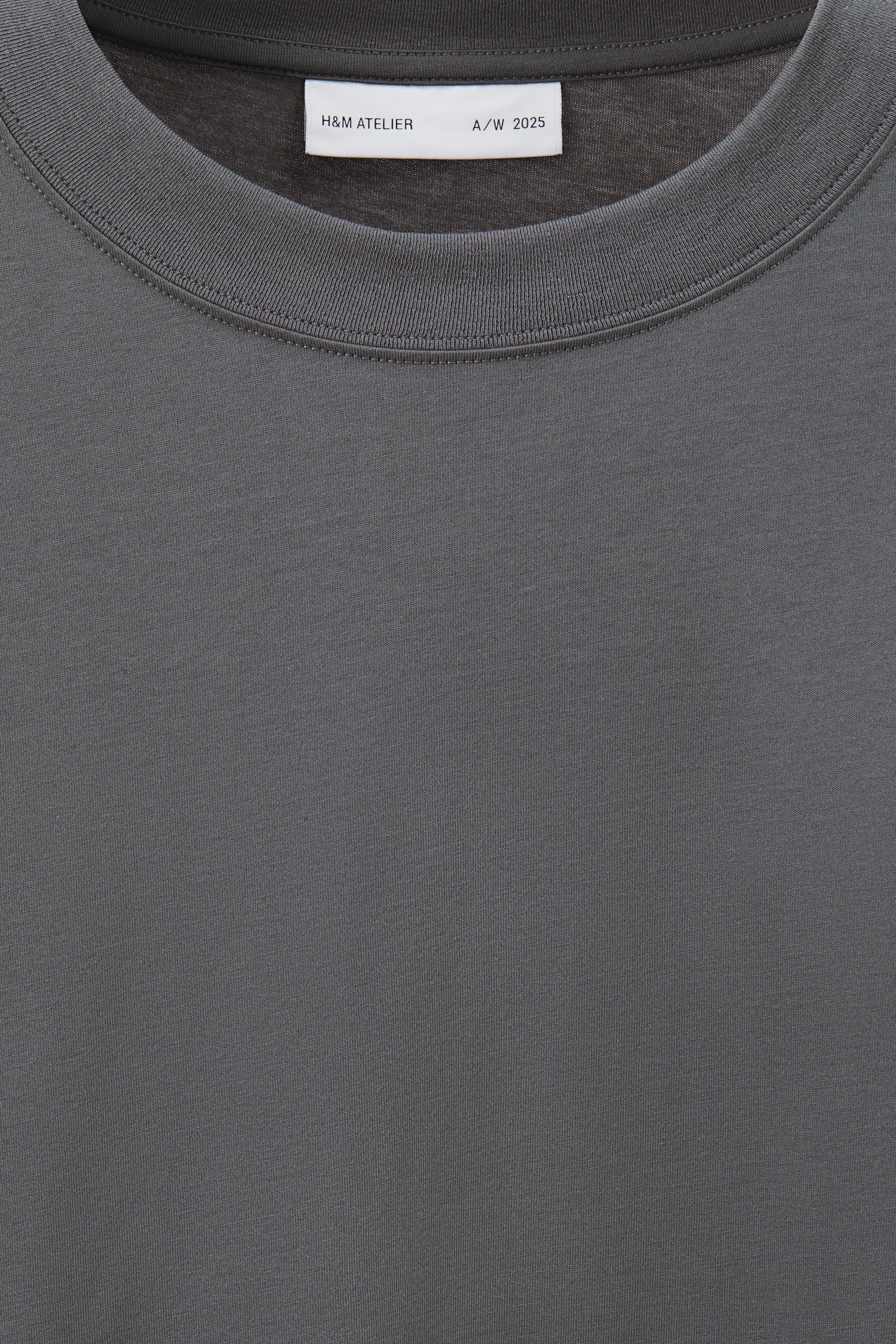 Agrandir l'image: T-shirt à effet superposé en coton pima - Gris foncé - HOMME | H&M CH 8