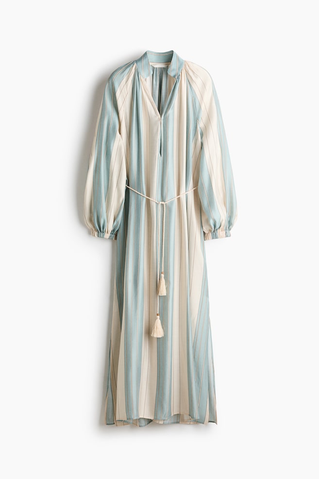 Robe oversize avec ceinture à nouer - Beige clair/rayures turquoise - 1