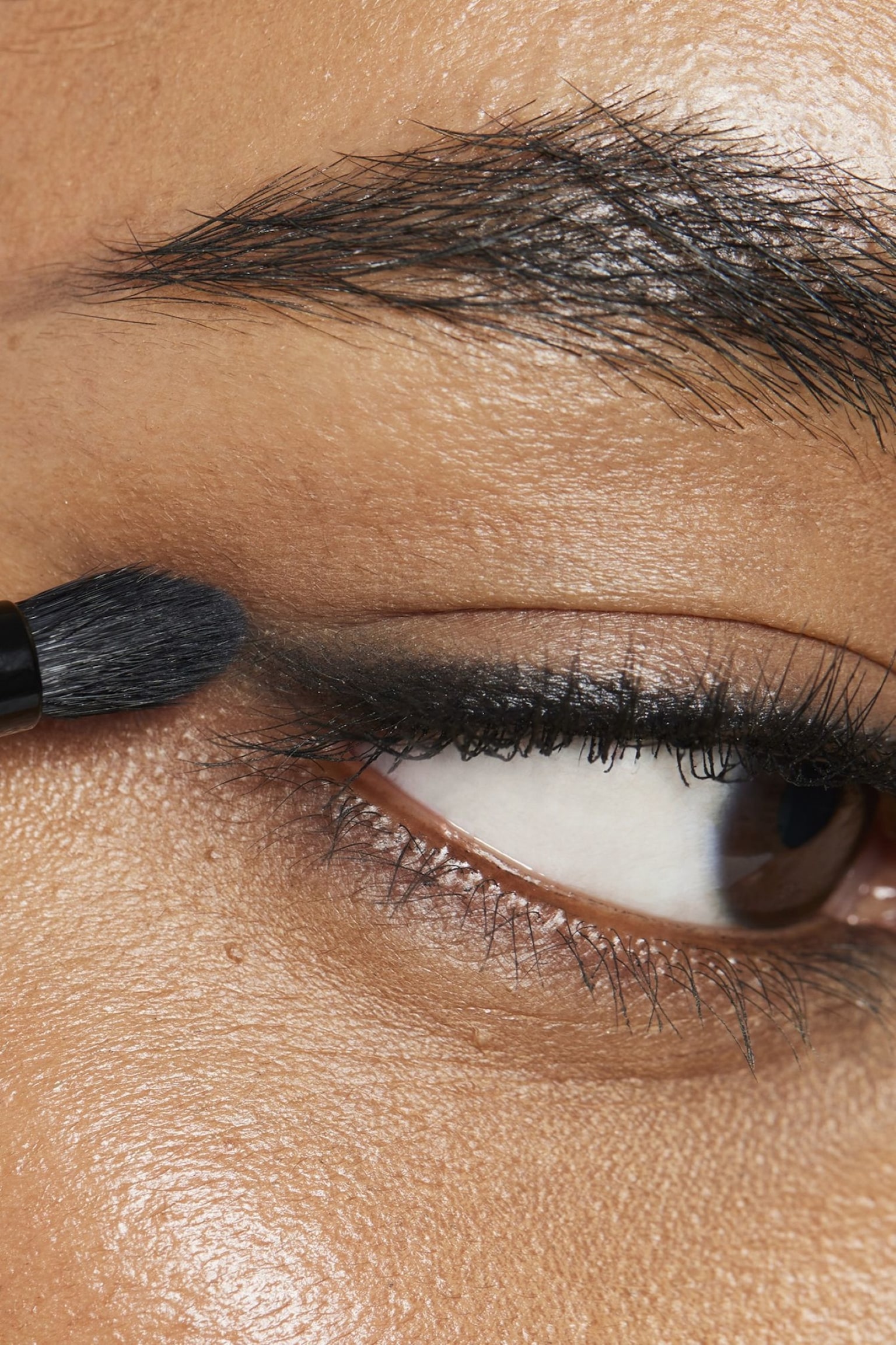 Smudge 'n Smoke Eyeliner Brush - Svart - 5