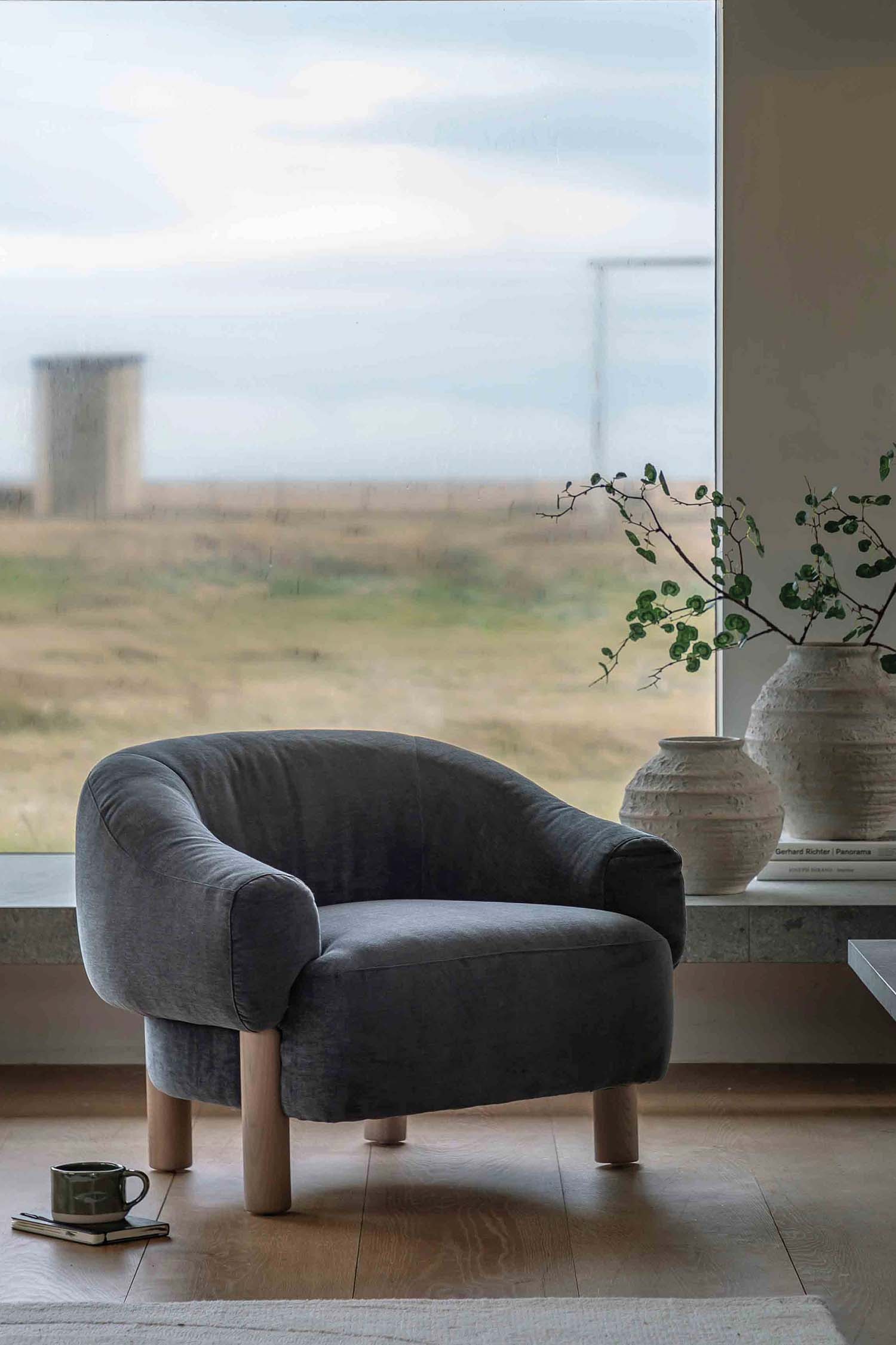 Wooden Leg Armchair - Grey/Ebony