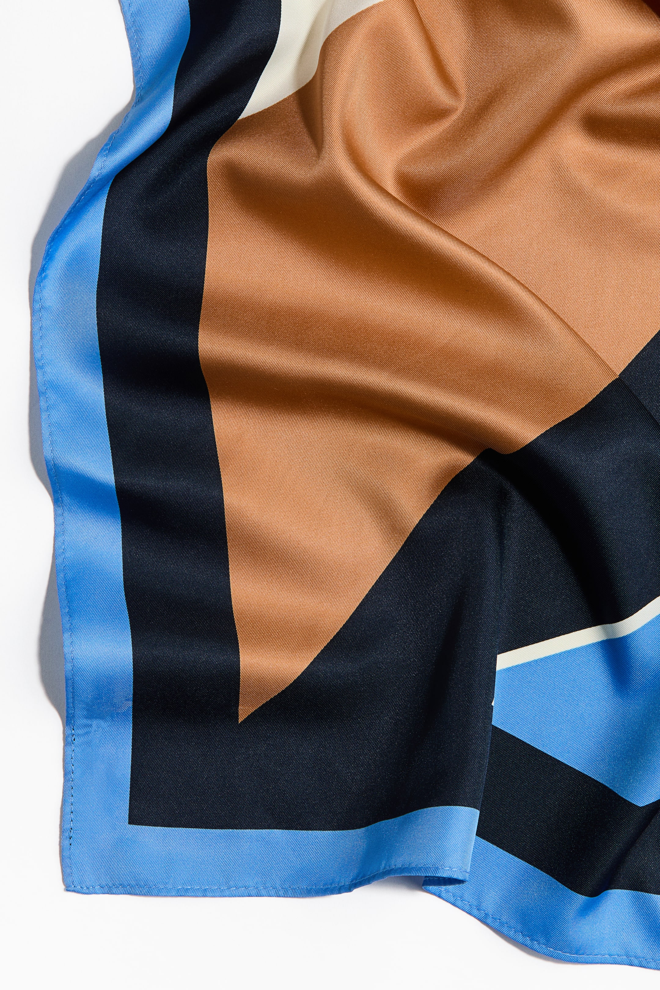 Foulard en sergé
