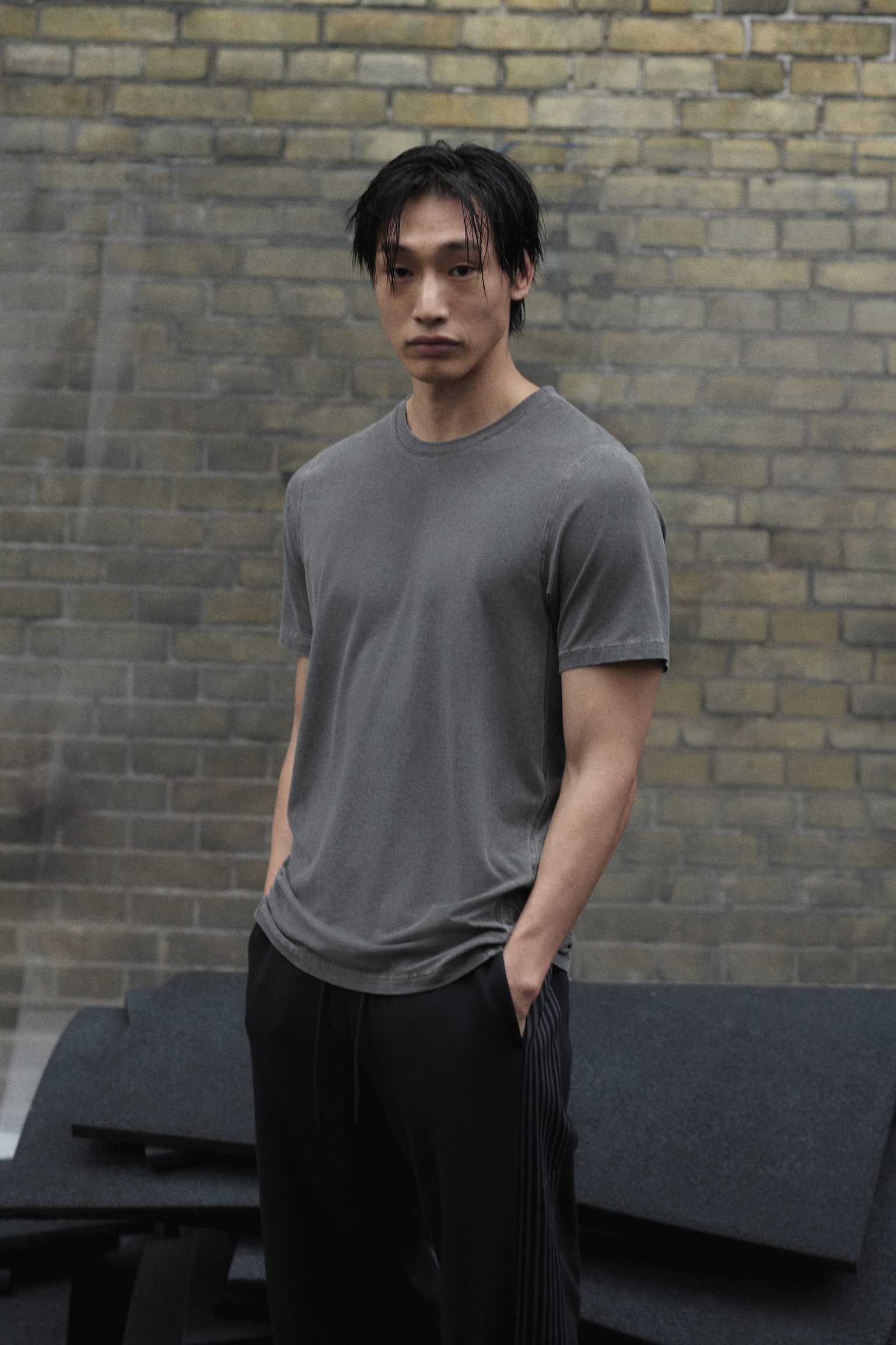 Sports T-shirt with DryMove™ - Gris oscuro/Rosa tenue - 5