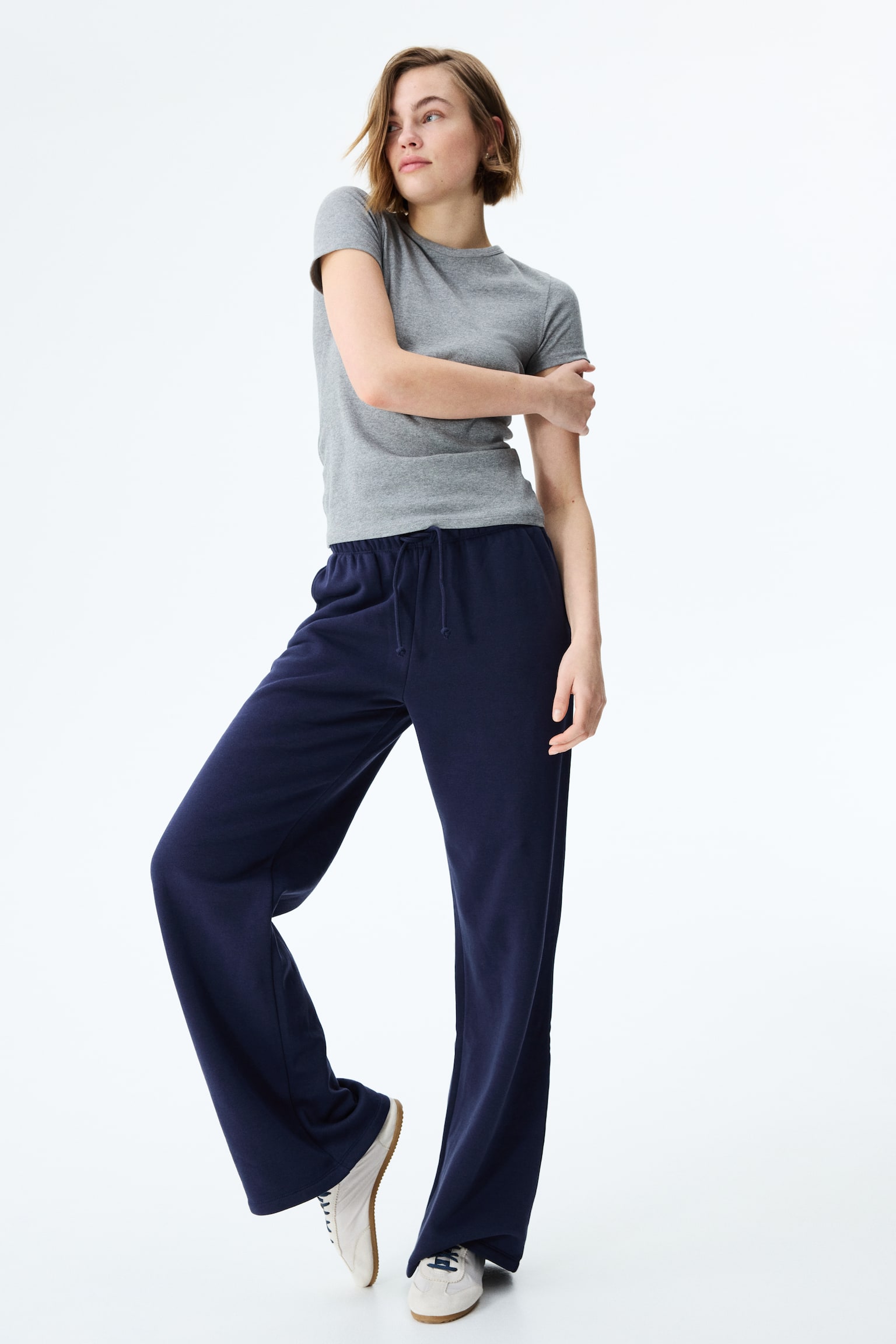 Wide joggers - Navy blue/Black/Dark plum purple/Dark grey/Grey marl/Rust red/Light pink/Light grey marl/White/Navy blue/Burgundy/Light pink/Dusty emerald green/Light grey marl/Dark brown - 1