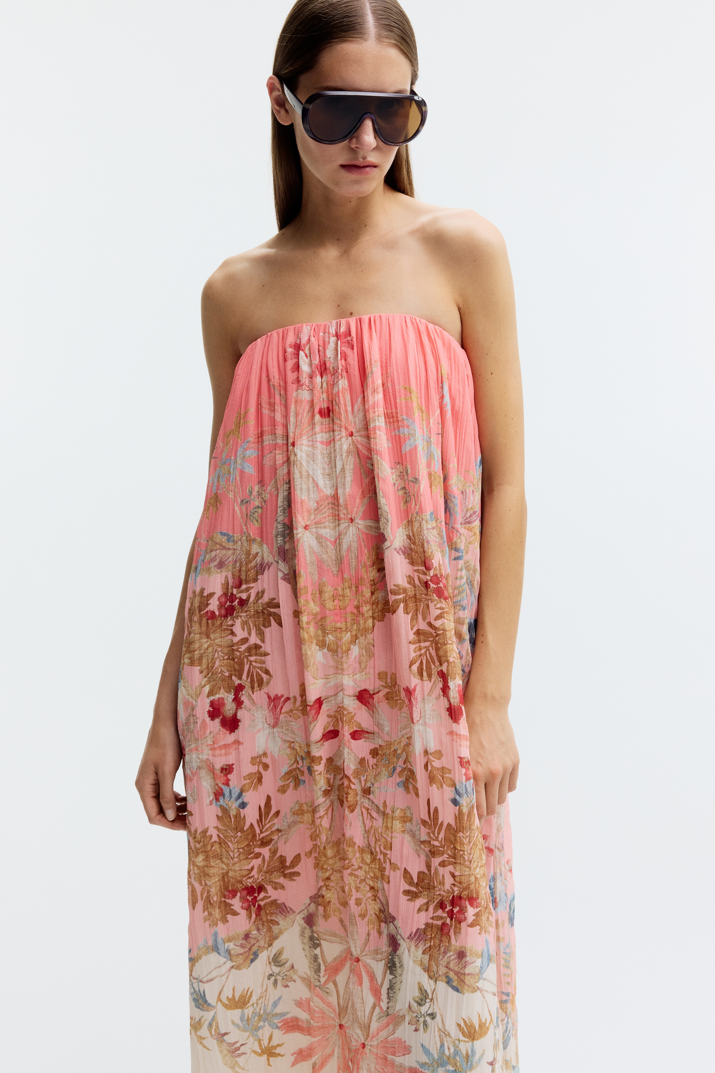 Bandeaukleid in A-LinieModell