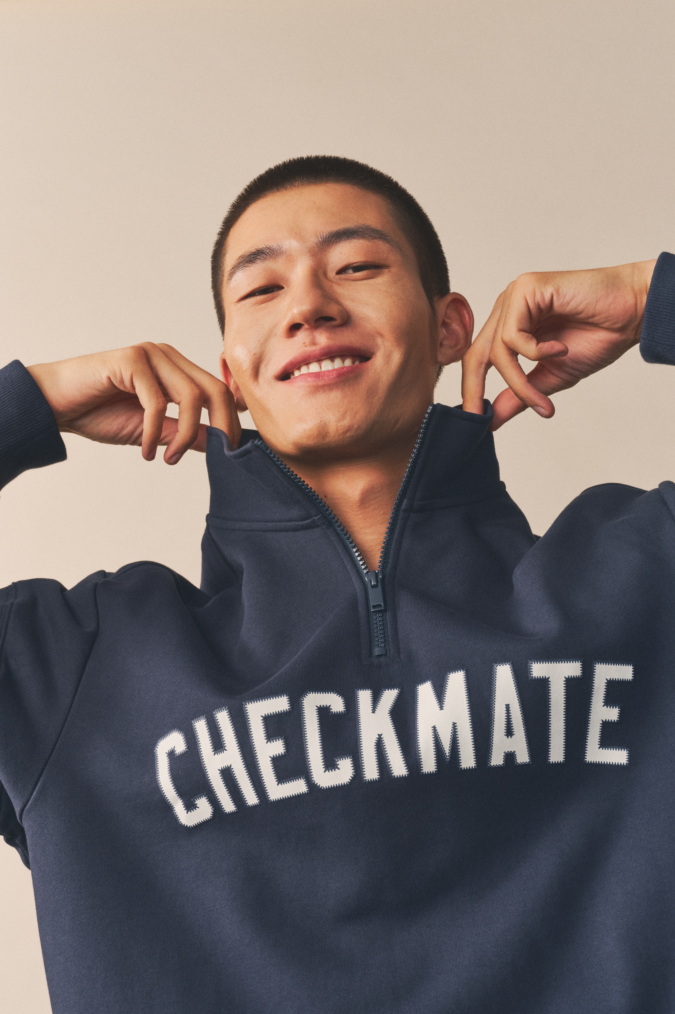 ルーシーM確認用 ルーズフィット ハーフジップトップス - ダークブルー／Checkmate