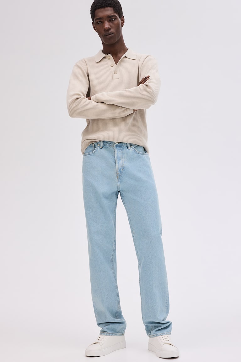 White Pants White Shirt With Blue Jeans And White Shoes Cropped