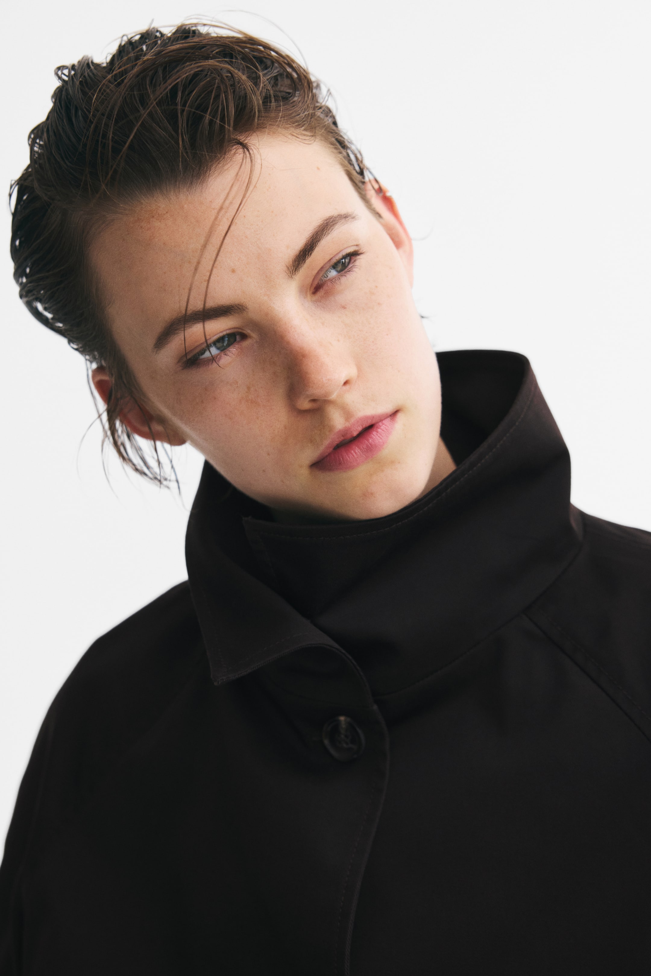 Женские куртки H&M Funnel-Collar Twill Jacket — фото 3