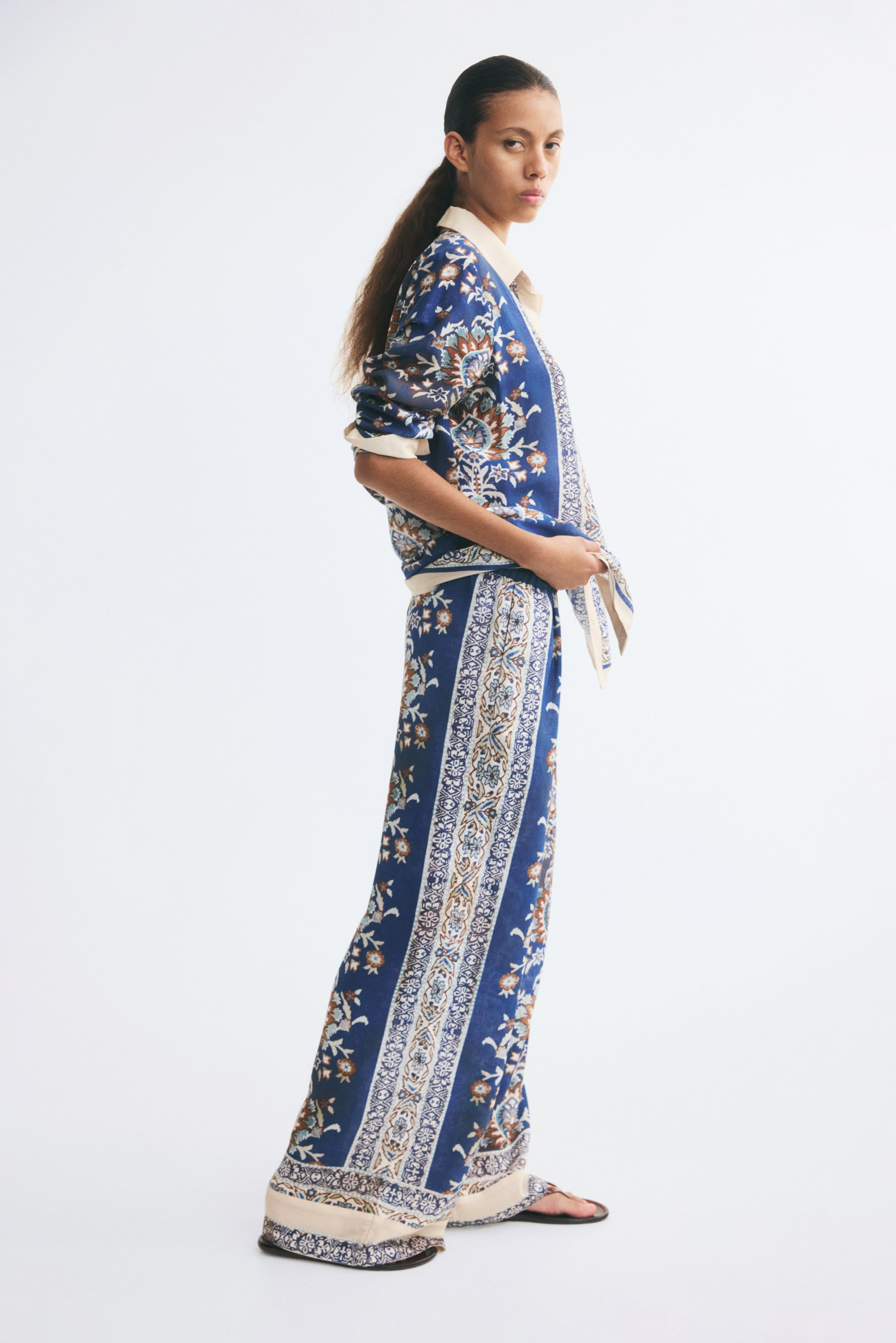 View larger image: Viscose-blend pull-on trousers - Blue/Patterned - Ladies | H&M 1