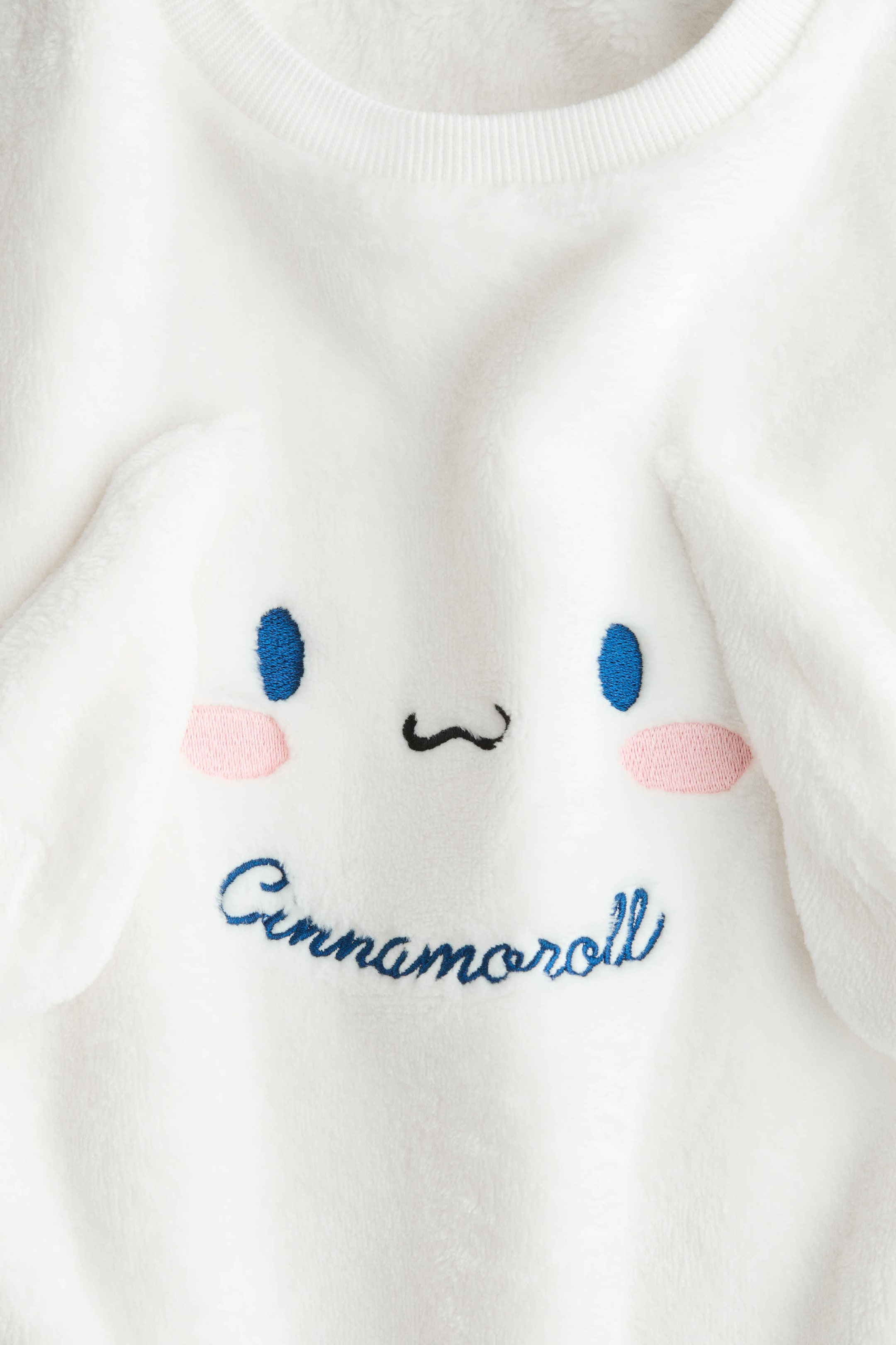 Ampliar la imagen: Sudadera en tejido peluche con diseño - Blanco/Cinnamoroll - Kids | H&M MX 2