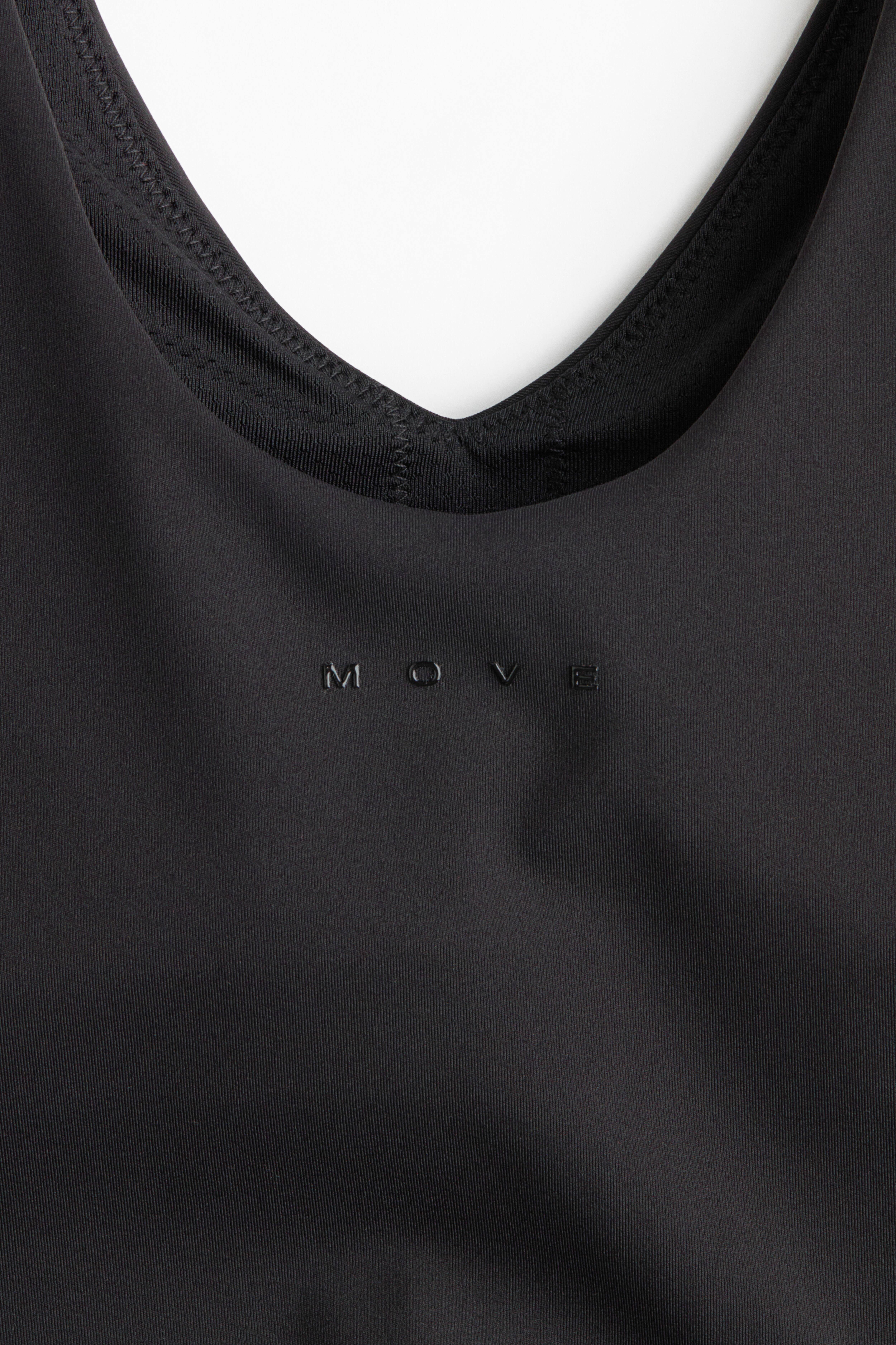 Shelf-Bra Sports Top with SculptMove™