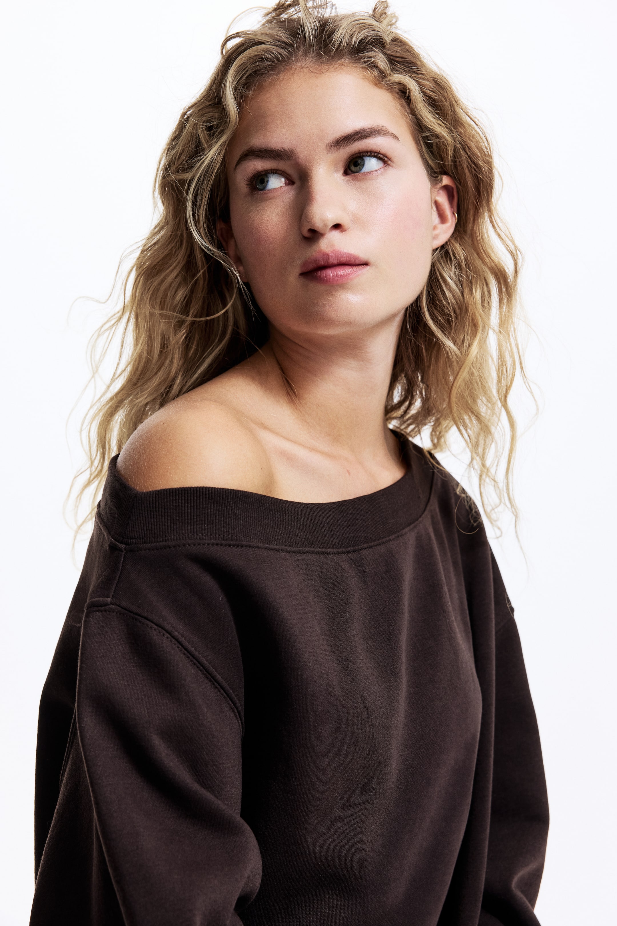 Agrandir l'image: One-shoulder sweatshirt - Marron foncé - FEMME | H&M FR 3