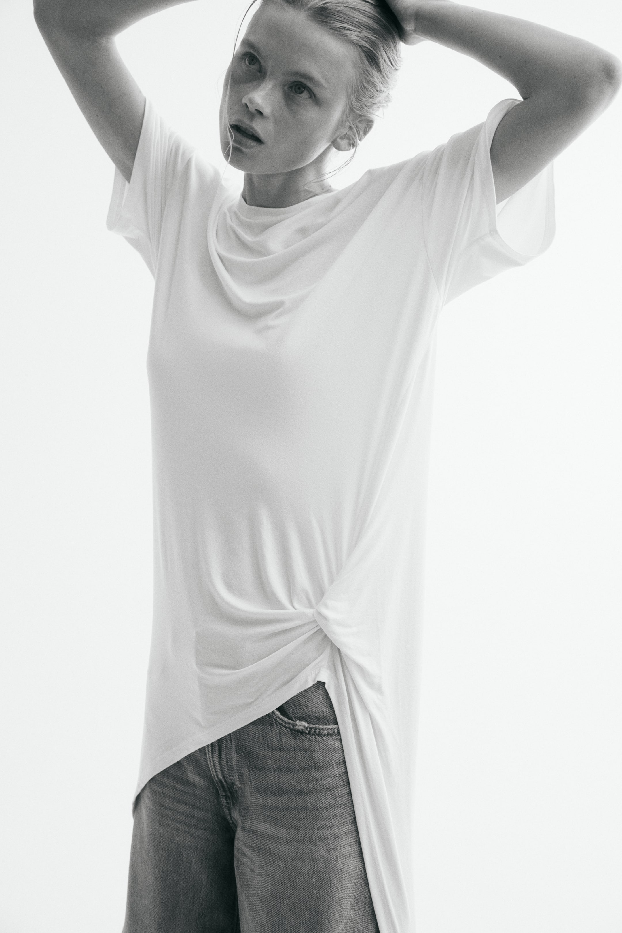 Twist-Detail High-Low Top