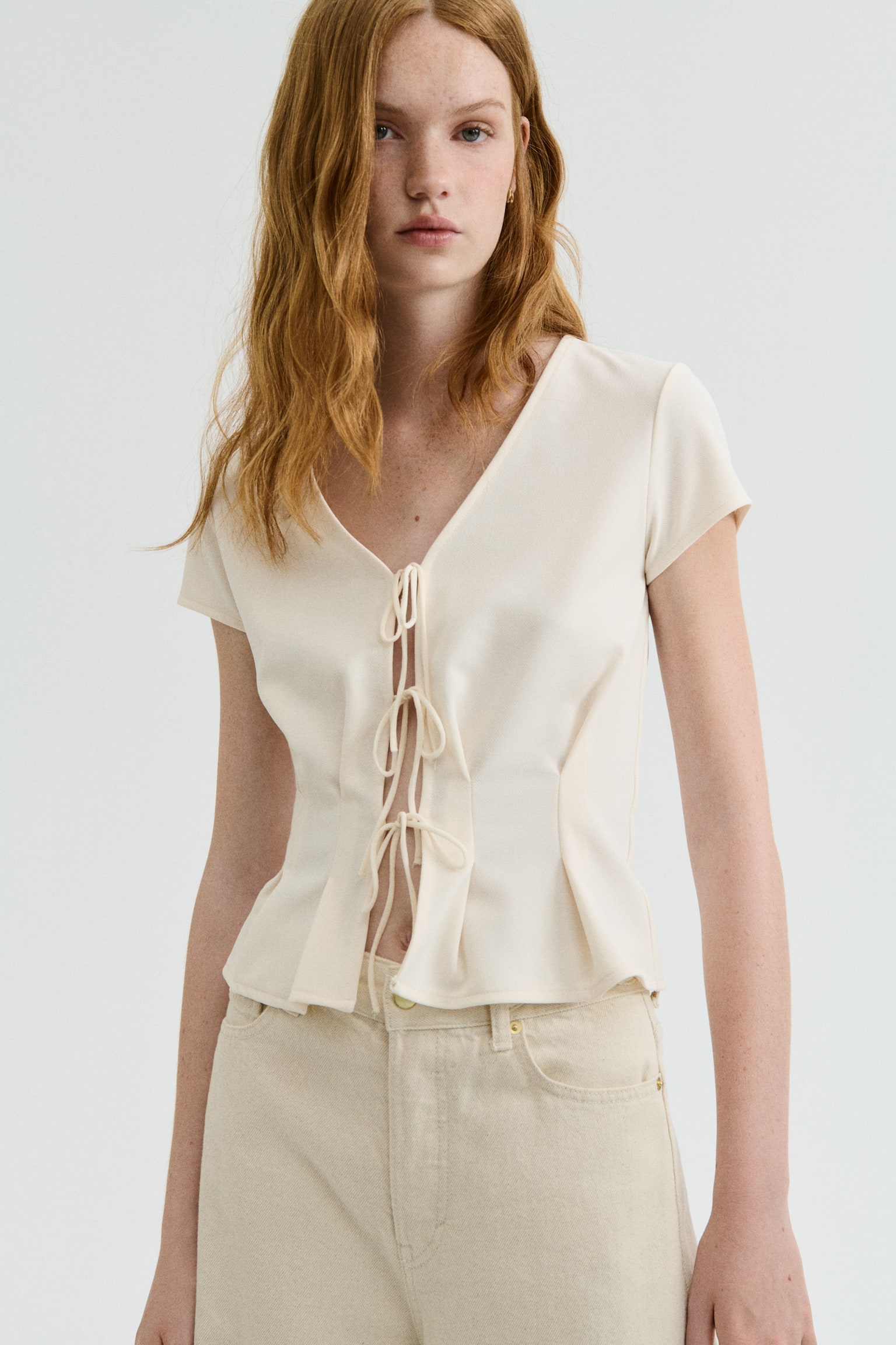 Waisted tie-front top - Cream/Light blue - 3