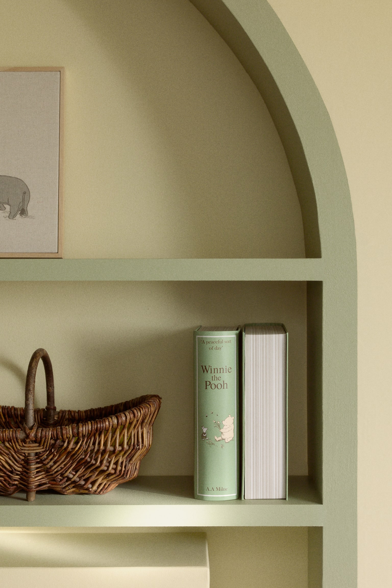 Book-shaped storage box - Light green/Winnie the Pooh - 1