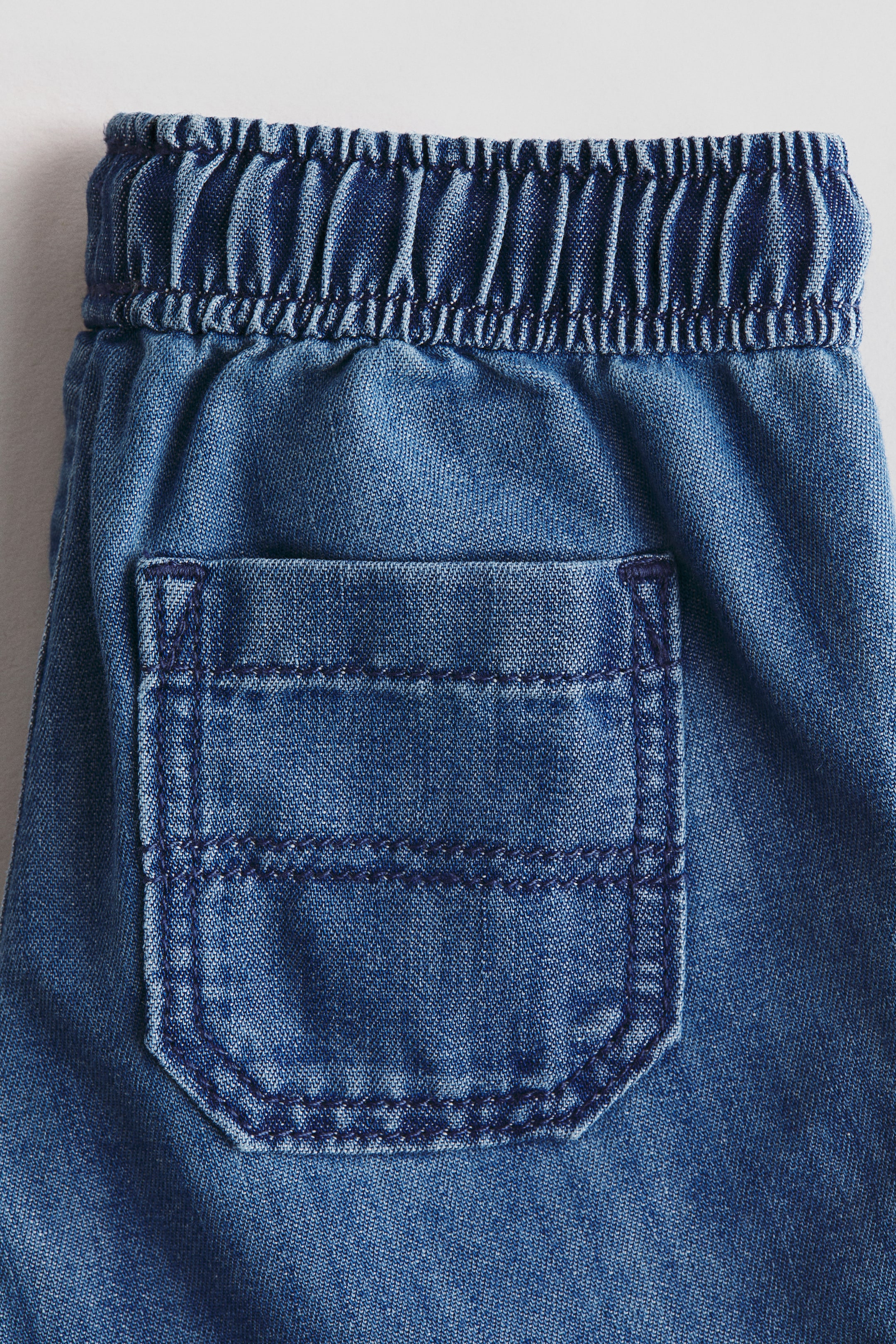 Short en sergé