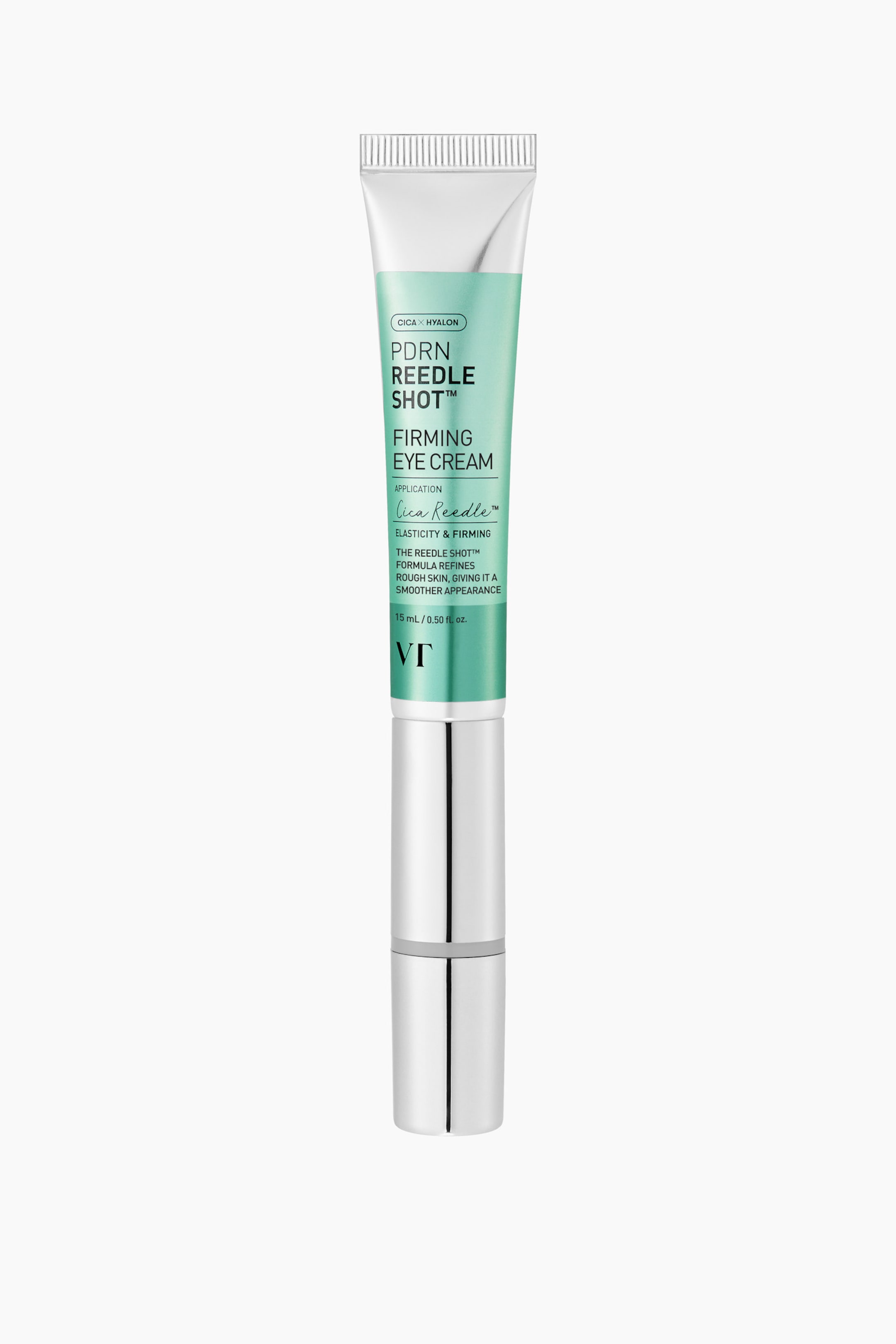 Näytä suurempi kuva: Kapea, pystysuora VT PDRN Reedle Shot Firming Eye Cream -tuubi seisoo pystyasennossa ja on suunnattu eteenpäin. Yläosassa on metallinhohtoinen mintunvihreä runko, jossa on mustaa tuotetietotekstiä, kun taas alaosa koostuu pitkästä, heijastavasta hopeanvärisestä metallisesta applikaattorista ja korkista.