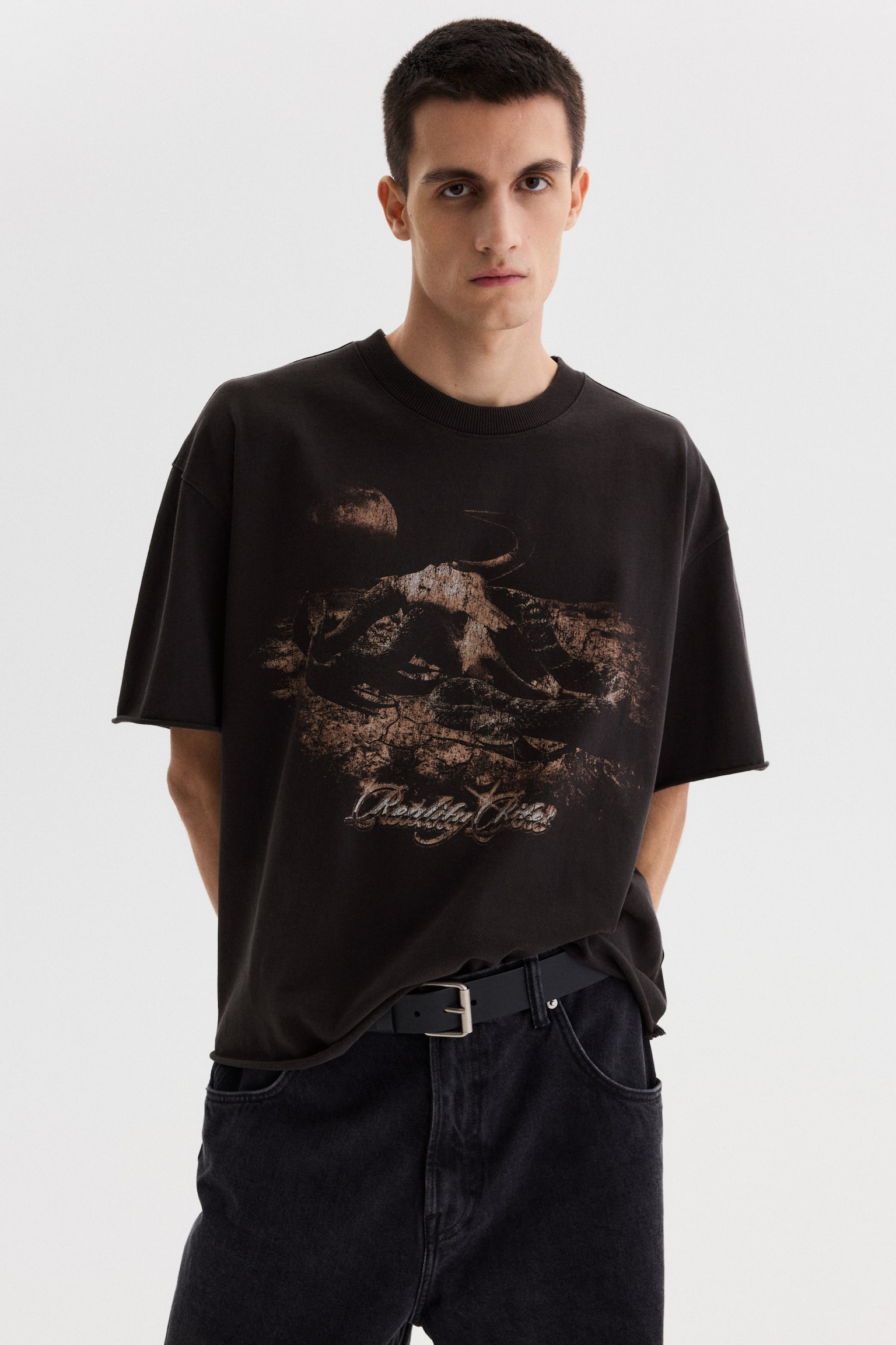 Oversized Fit Boxy-style t-shirt - Dark brown/Reality Bites/Grey/Yellow/California/Black/Golden Sunset/Dark grey/Soho Nyc/Dark blue/Run Wild/Bright red/Sunset - 2