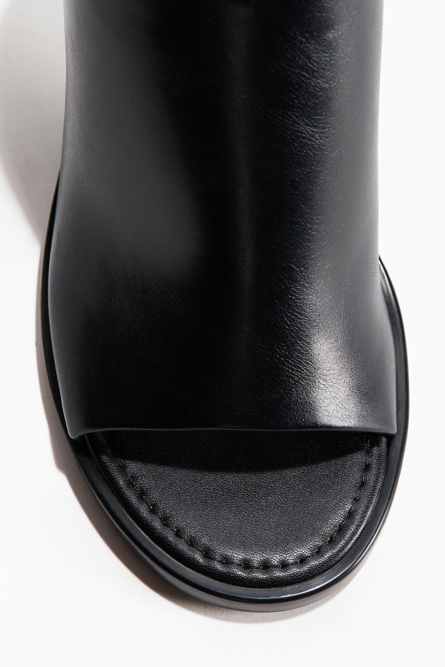 Block-heeled sandals - Black - 3