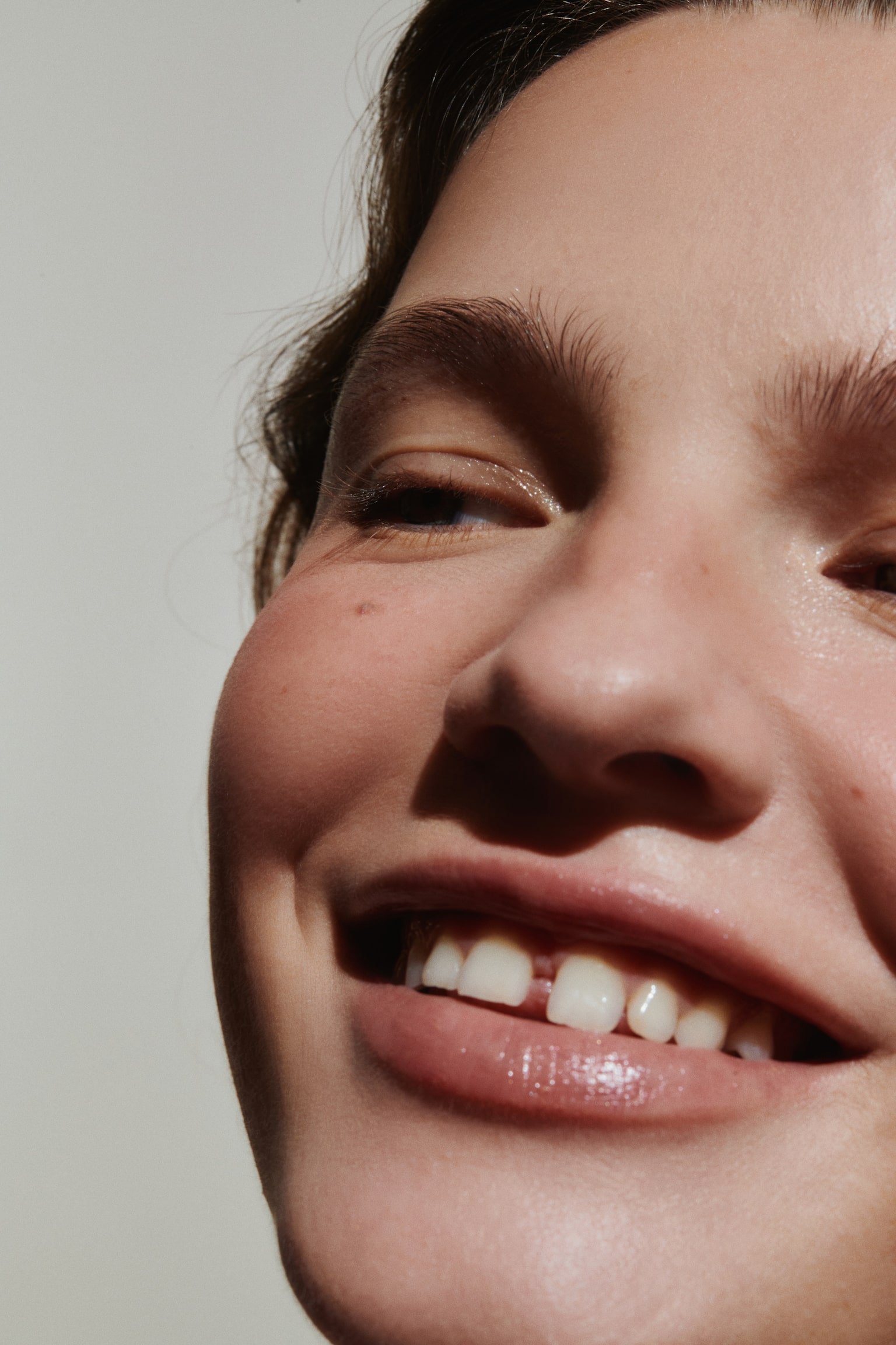 Blush Touch flytende rouge - Soft Sand/Peach Blossom/Rose Petal/Tropical Coral - 5