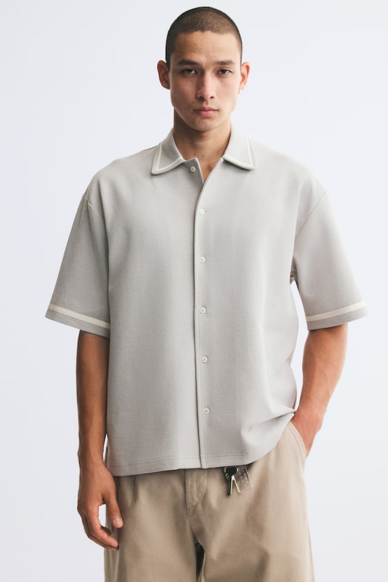 Koszula o strukturalnej powierzchni Relaxed Fit