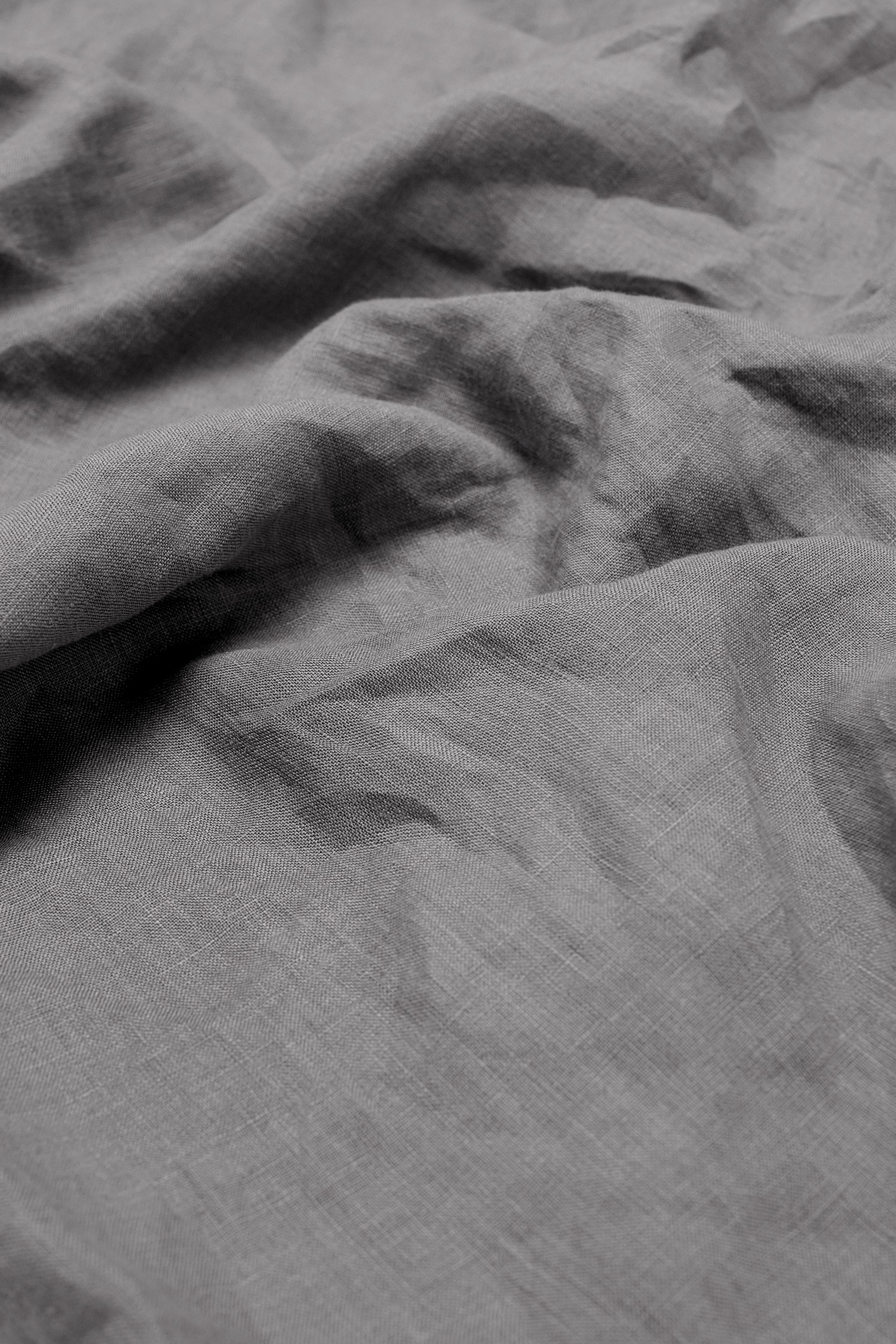 Washed linen pillowcase - Grey - Home All | H&M GB