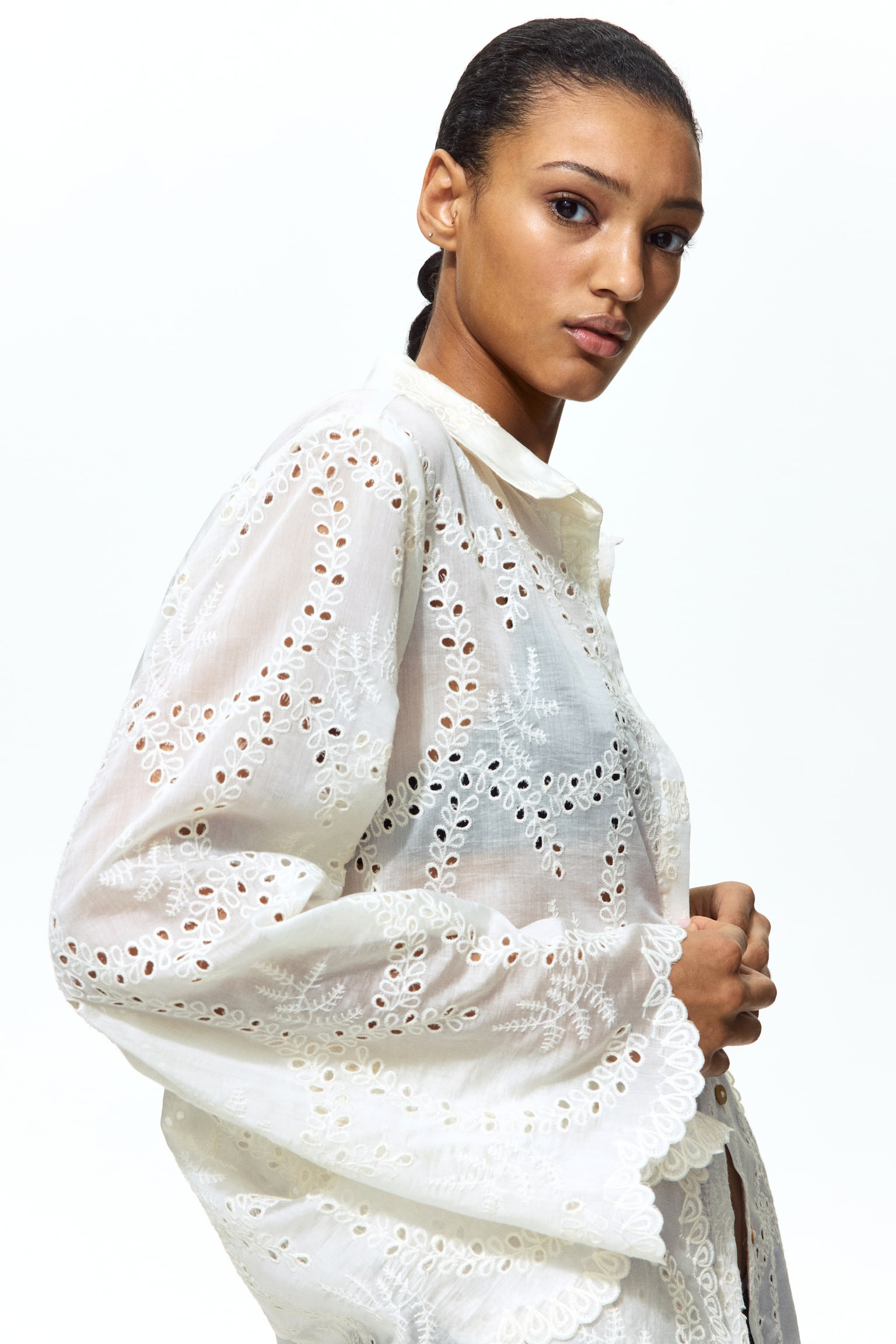 Женская рубашка H&M Eyelet-Embroidered, цвет: Кремовый — фото 4
