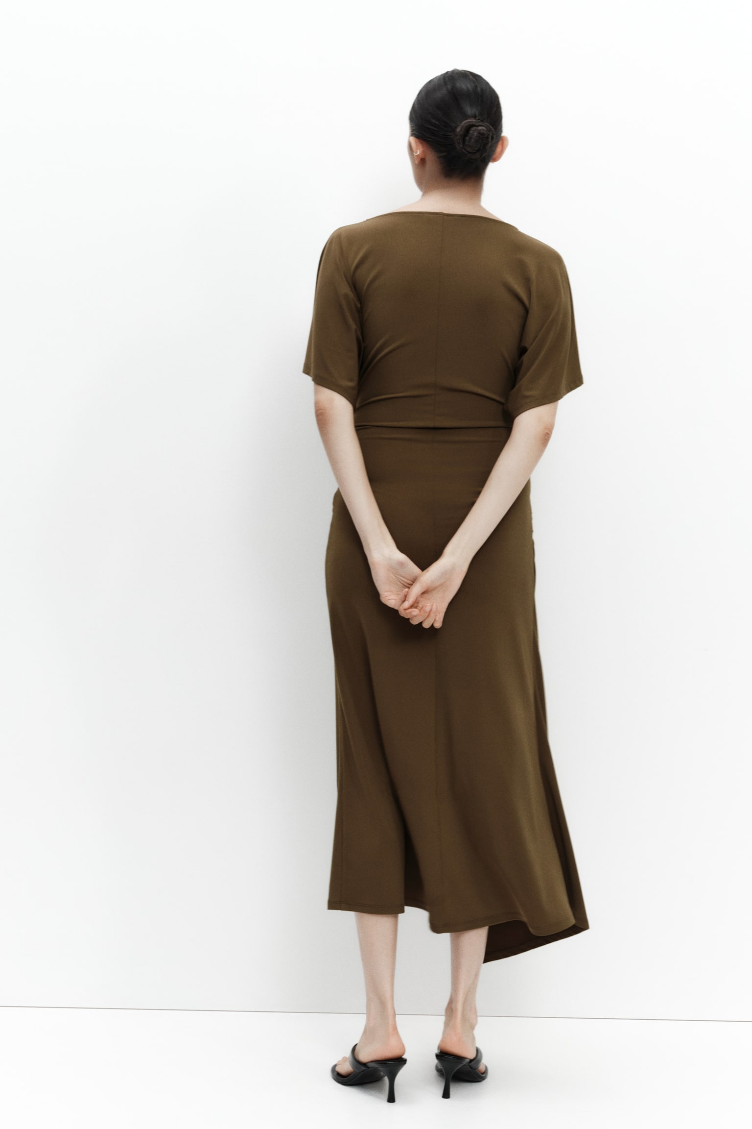 Женское платье H&M Mama Wrap-Detail, цвет: Хаки зелёный — фото 3