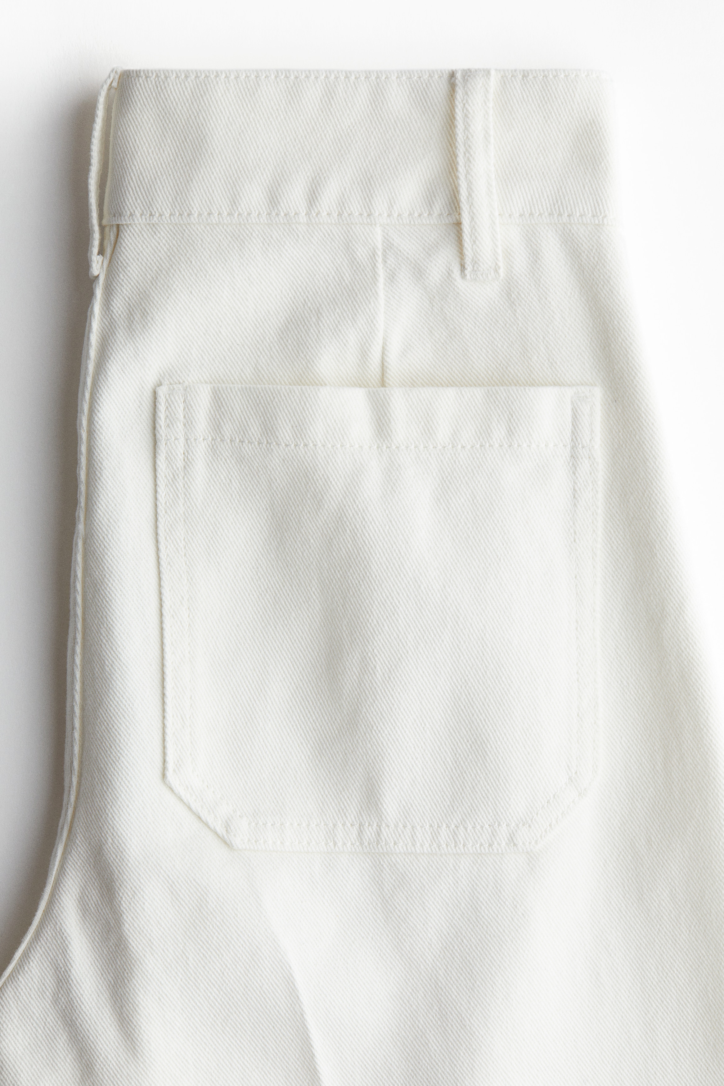 Wide High Ankle Jeans