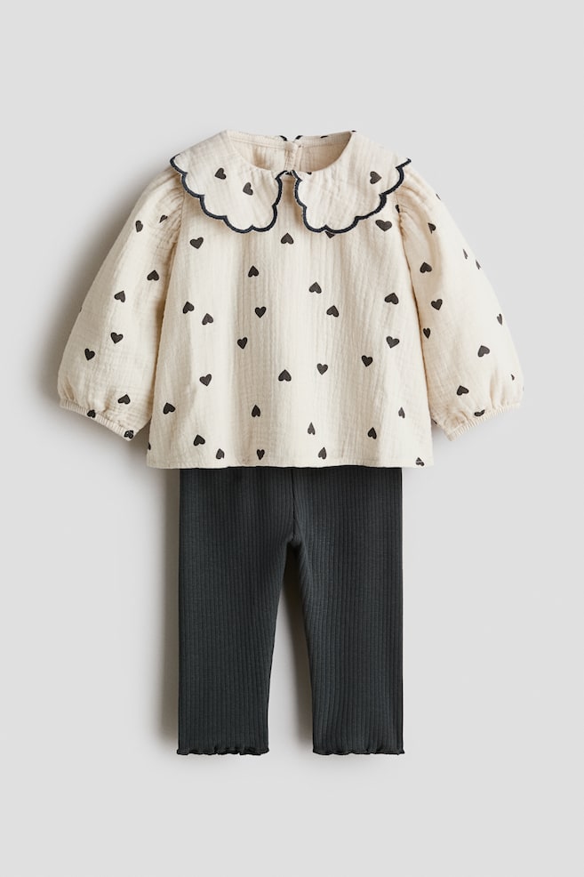 2-piece blouse and leggings set - Light beige/Hearts/Light blue/White/Light pink/Floral - 1