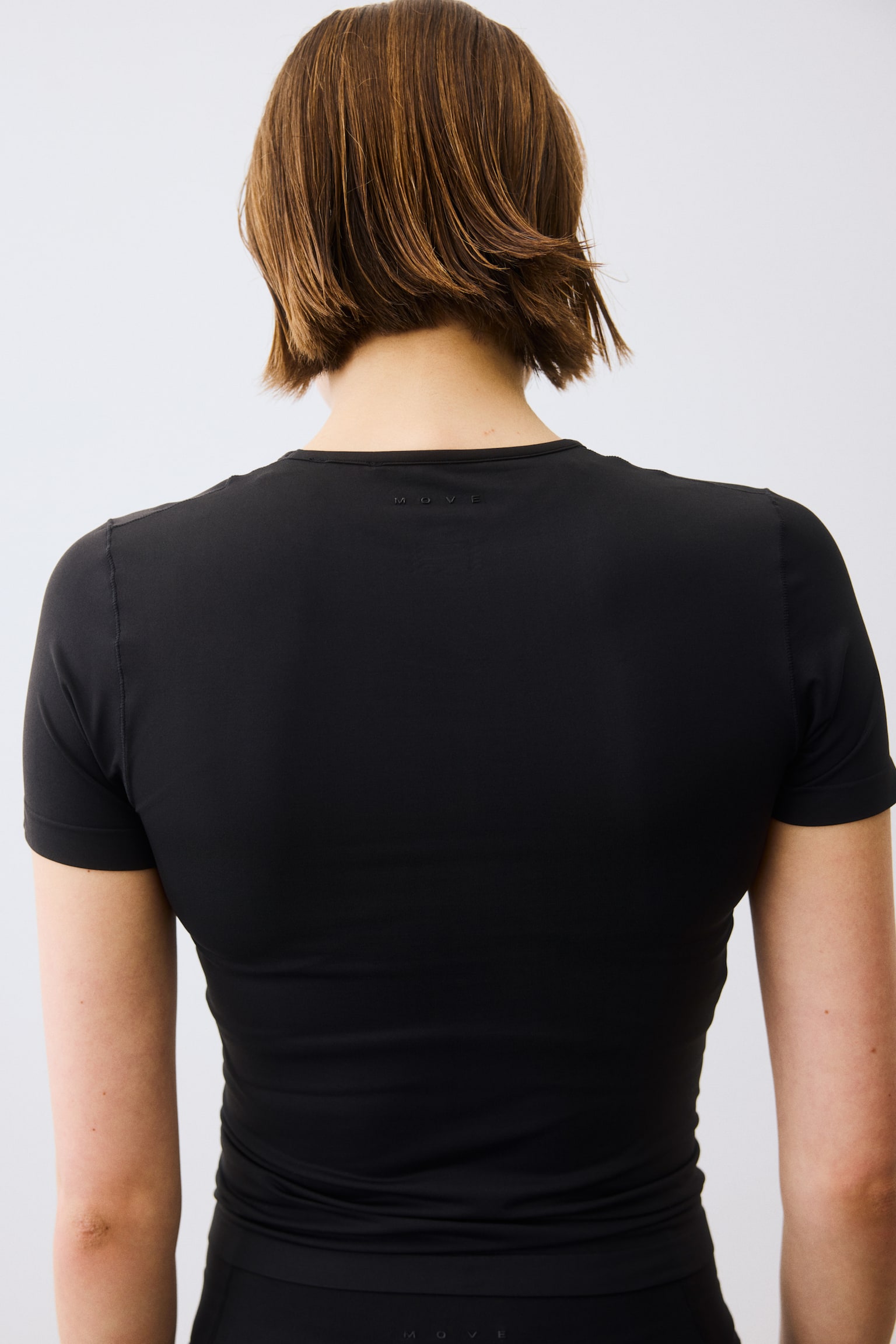 Seamless Slim Fit Sports top with SoftMove™ - 6