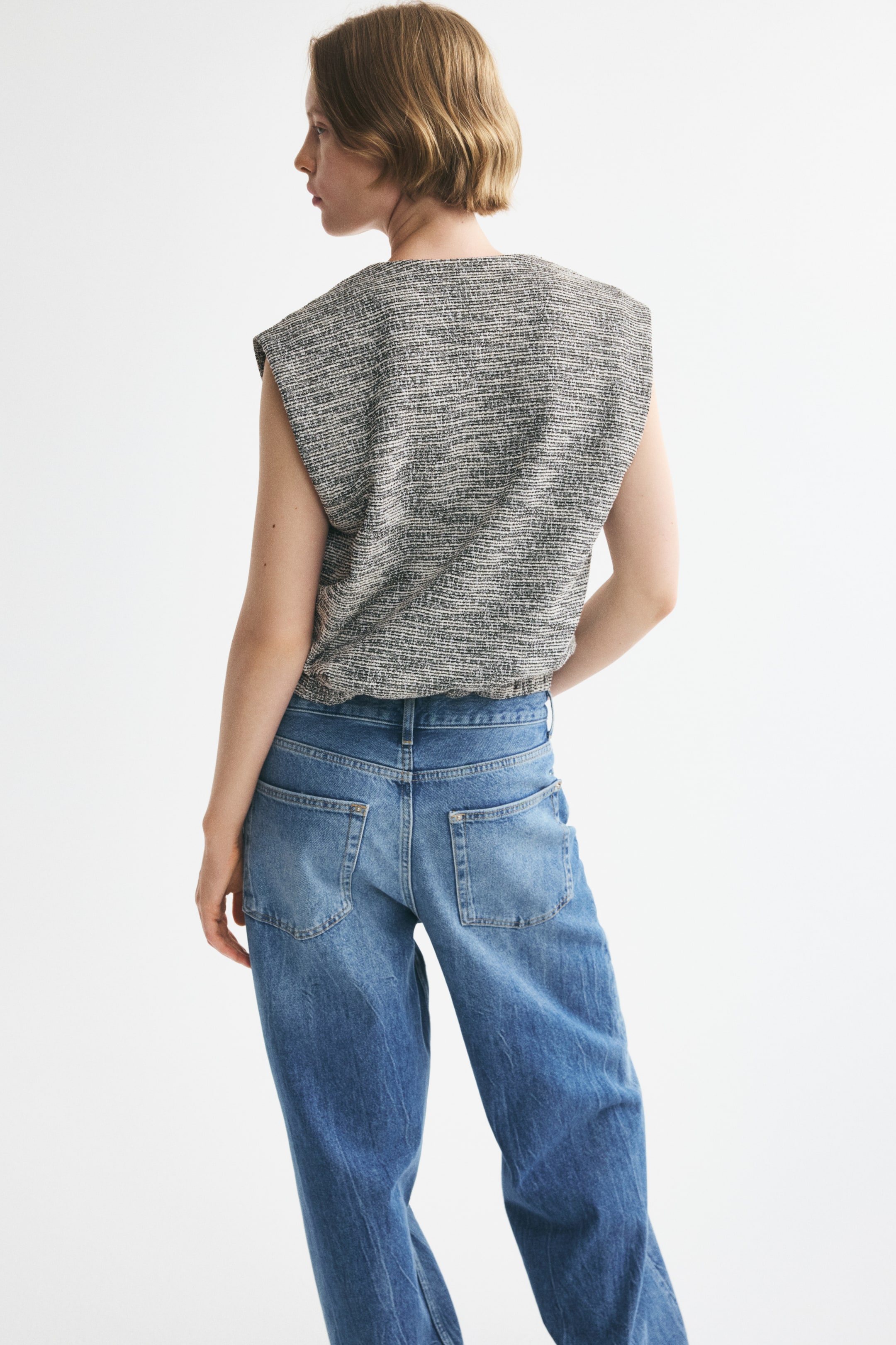 Oversized Bouclé-Knit Vest