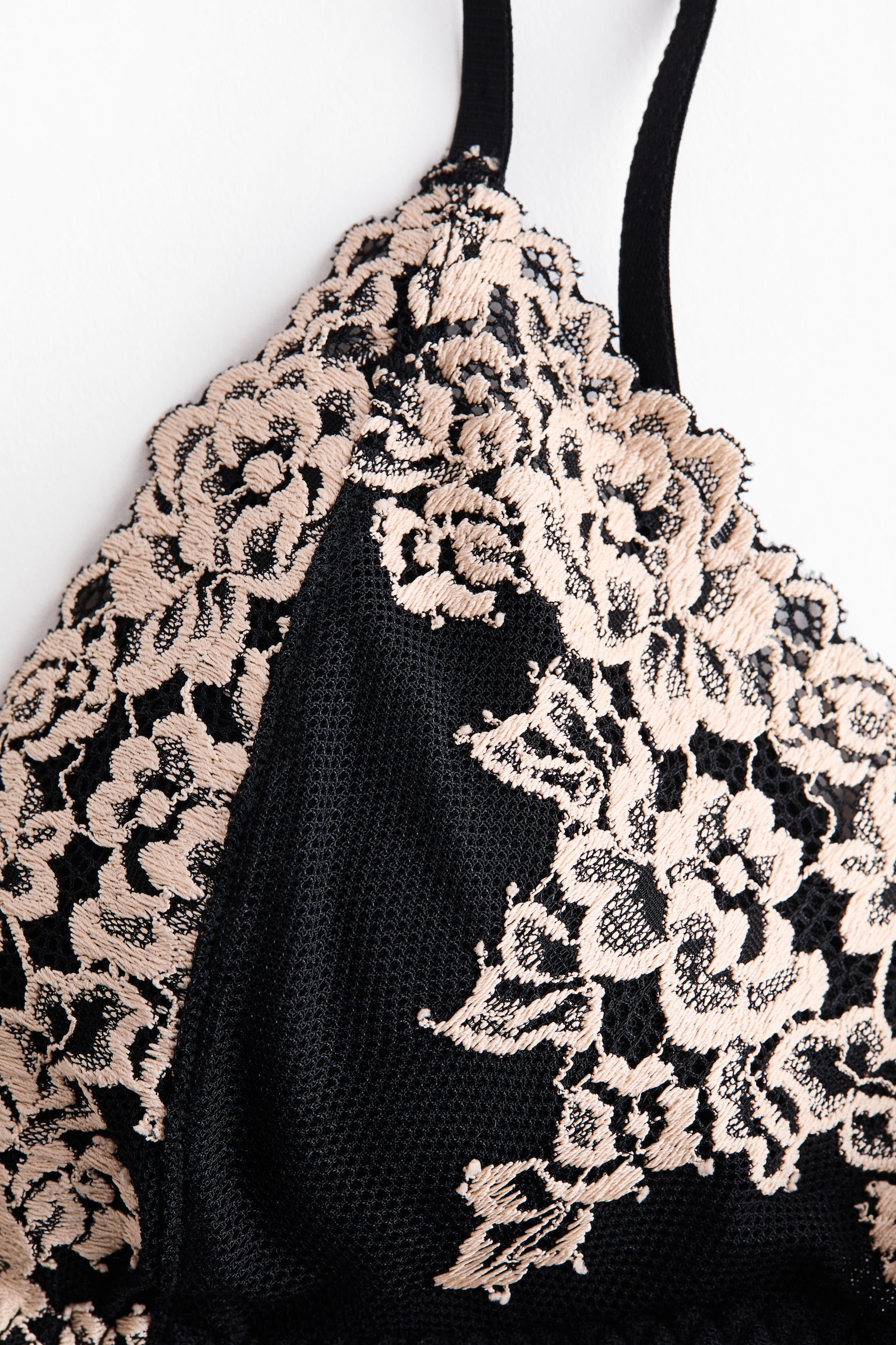 חזיית תחרה רכה מרופדת - שחור/קרם/בז' בהיר/לבן - 2