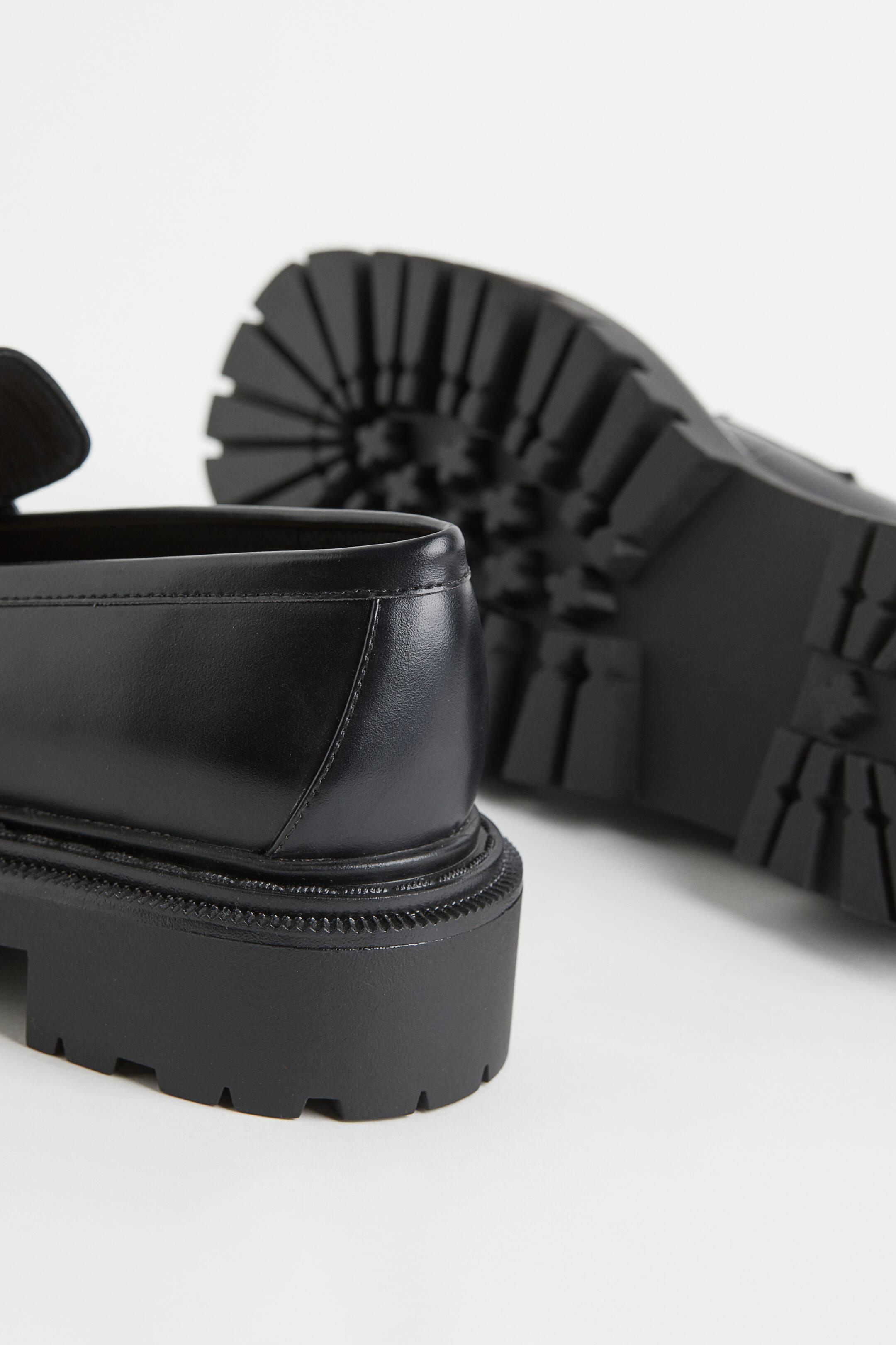 Chunky loafers - Low heel - Black - Ladies | H&M GB