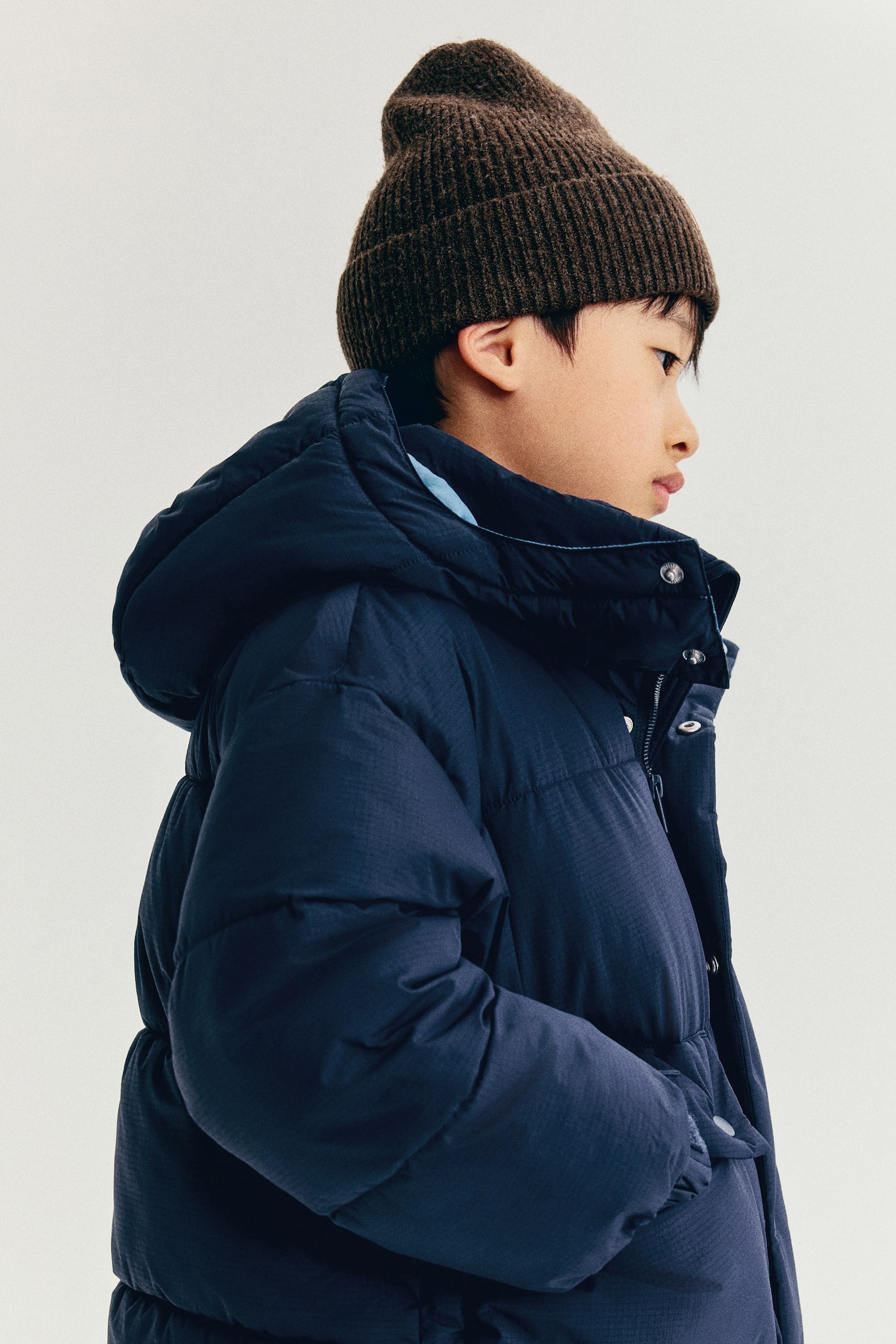 Детская куртка H&M Hooded Puffer, цвет: Тёмный синий — фото 6
